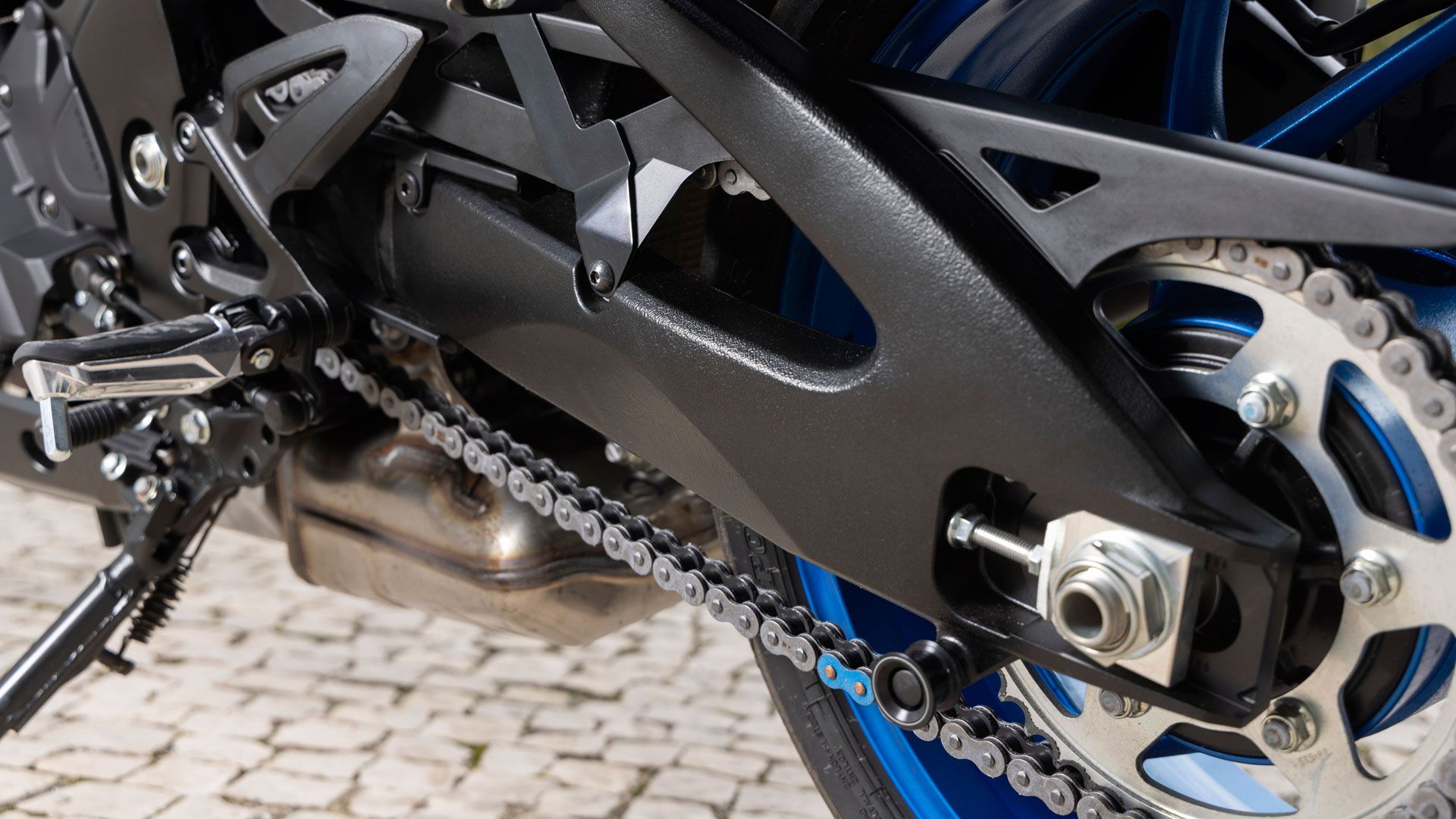 SUZUKI GSX S1000  GX 2024 Detalle (34)