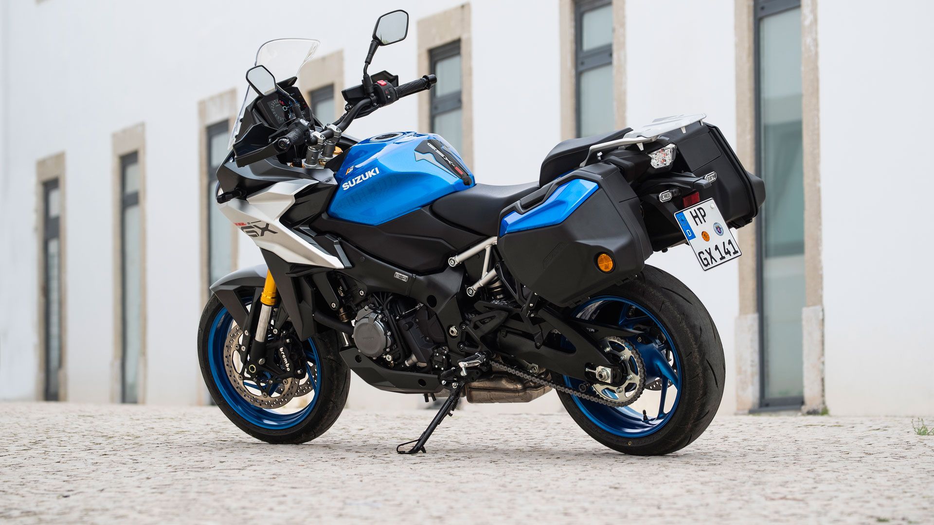 SUZUKI GSX S1000 GX 2024 Estatica (23)
