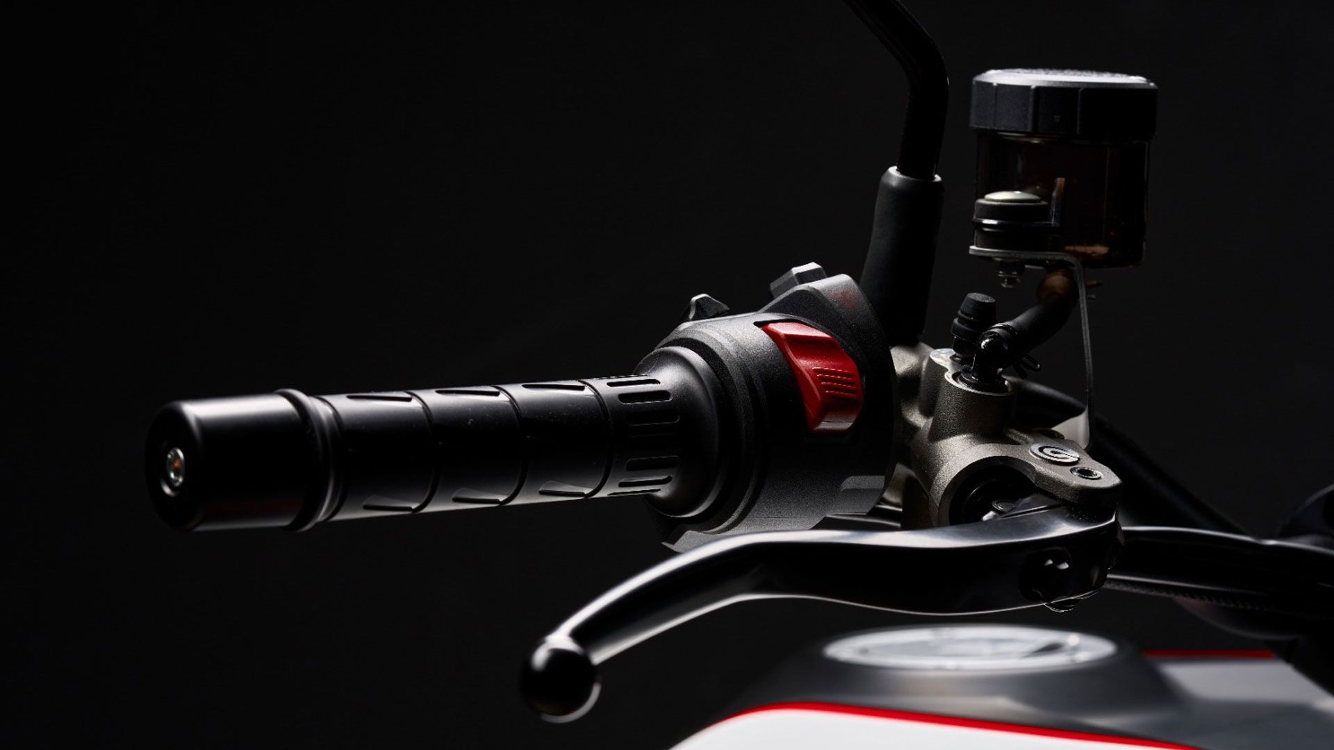 Moto Morini X Cap 1200 2024 (4)