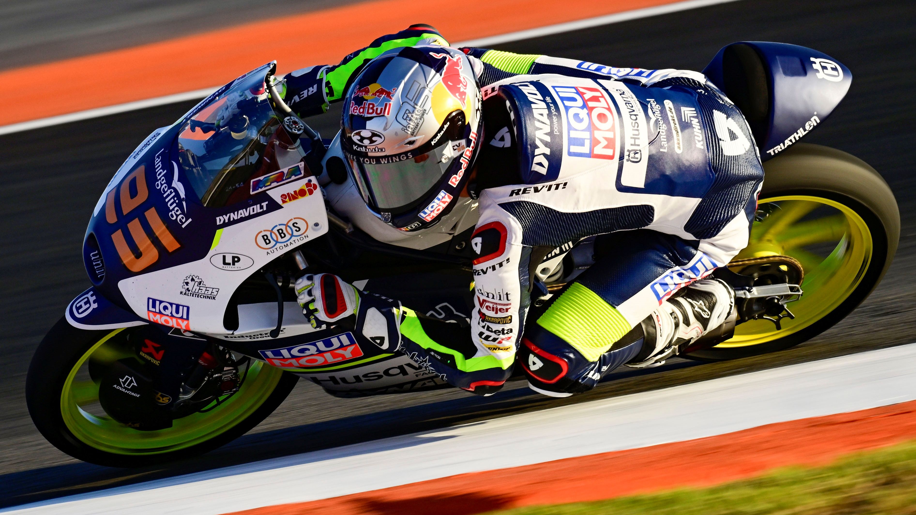 Collin Veijer ha logrado la pole de Moto3 en Valencia