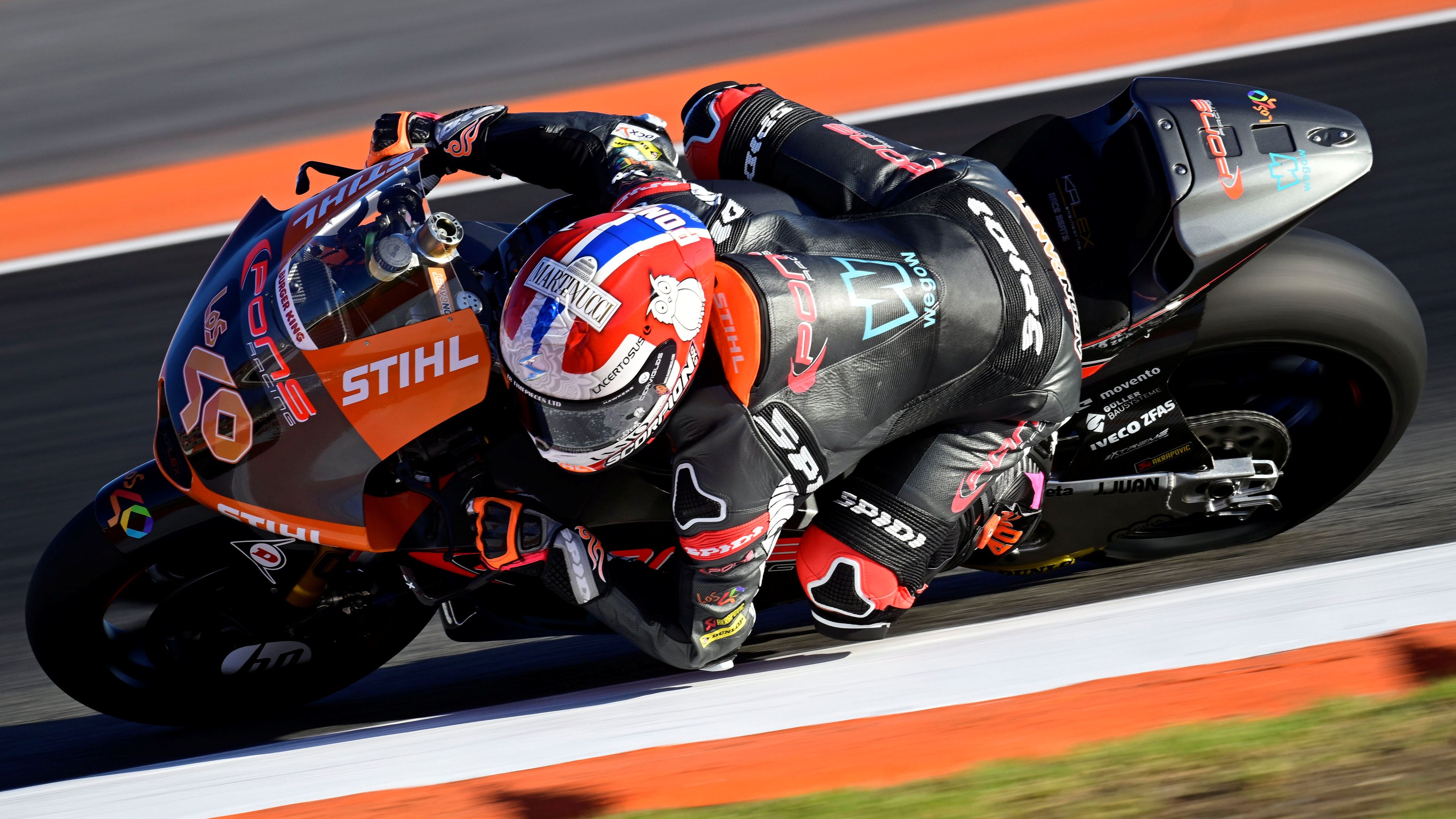 Arón Canet ha logrado la pole de Moto2 en Valencia