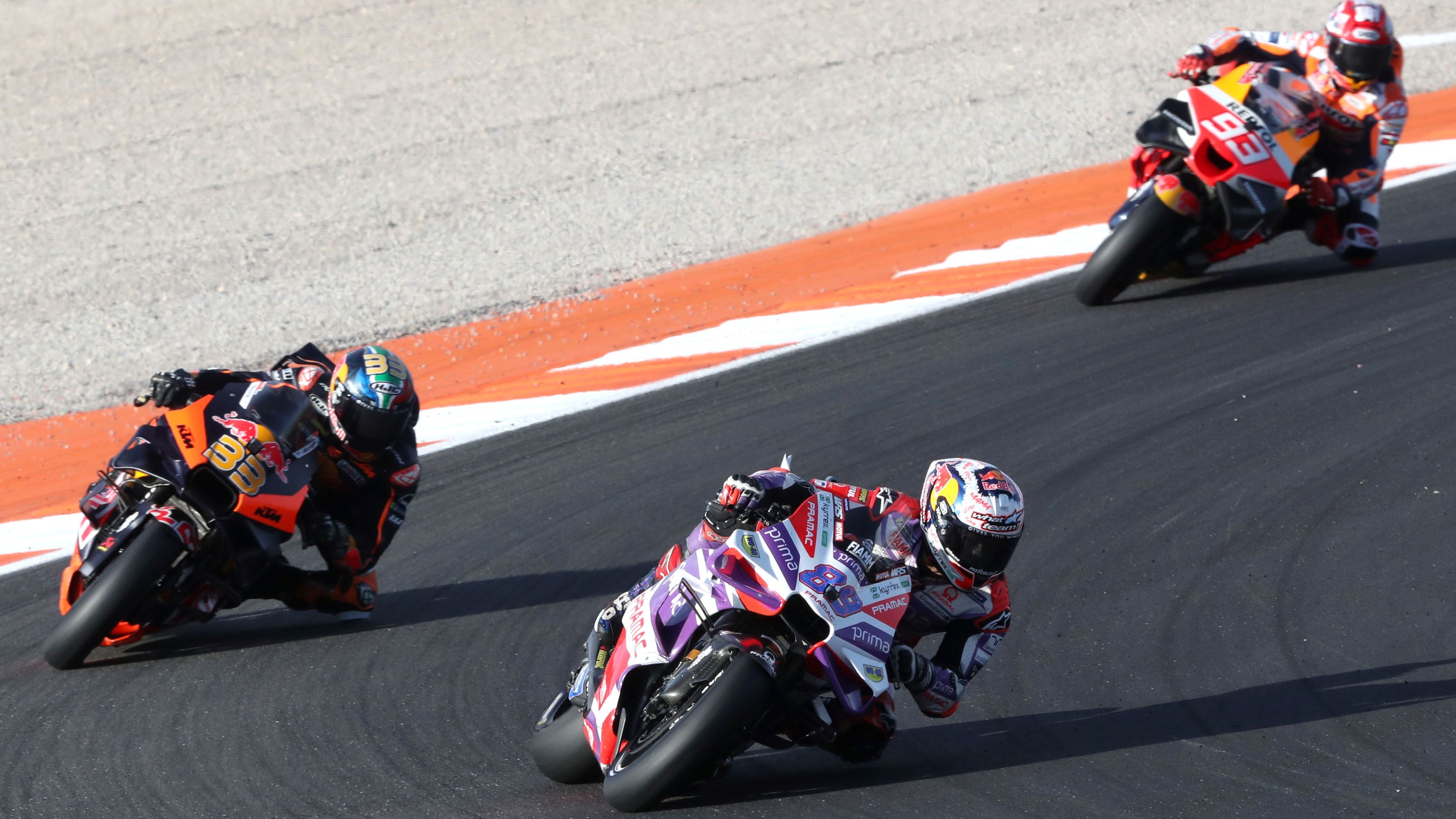 Jorge Martín ha ganado el Sprint de Valencia ante Brad Binder y Marc Márquez