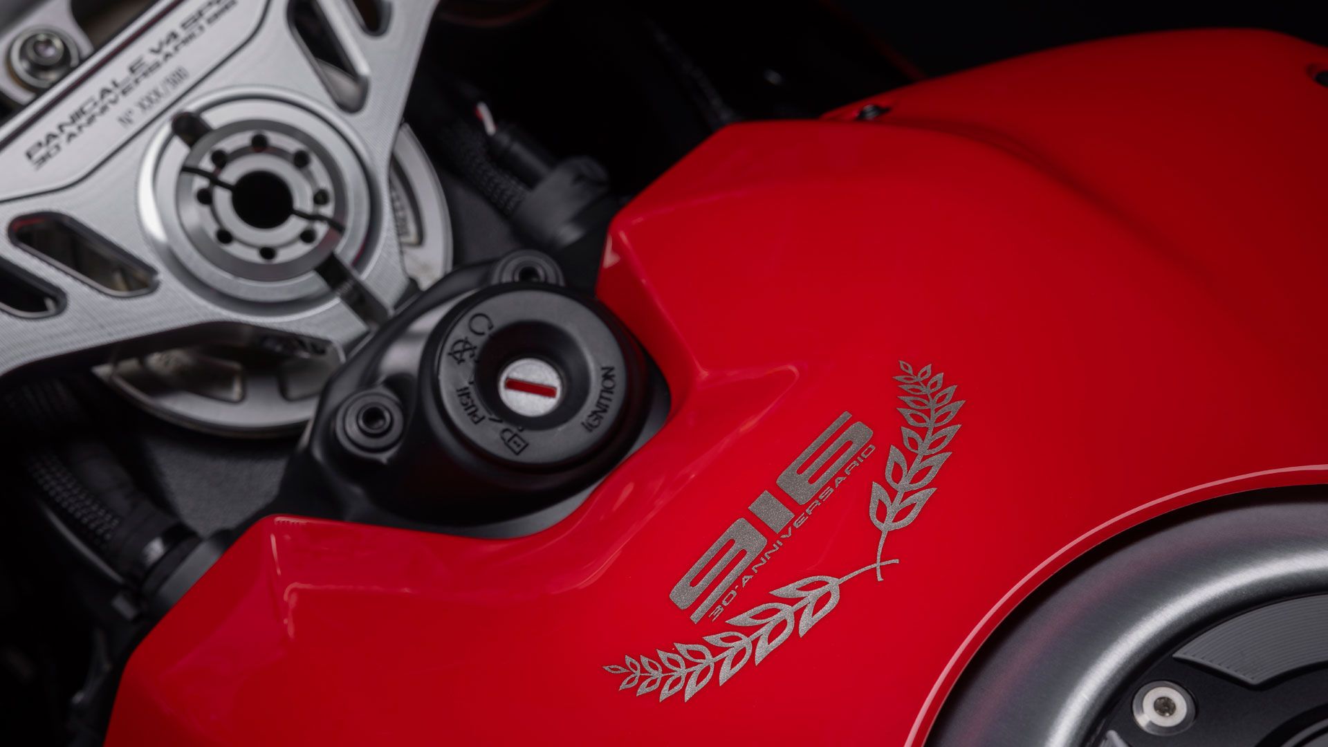Ducati Panigale V4 SP2 30 Aniversario 916 Detalles (2)