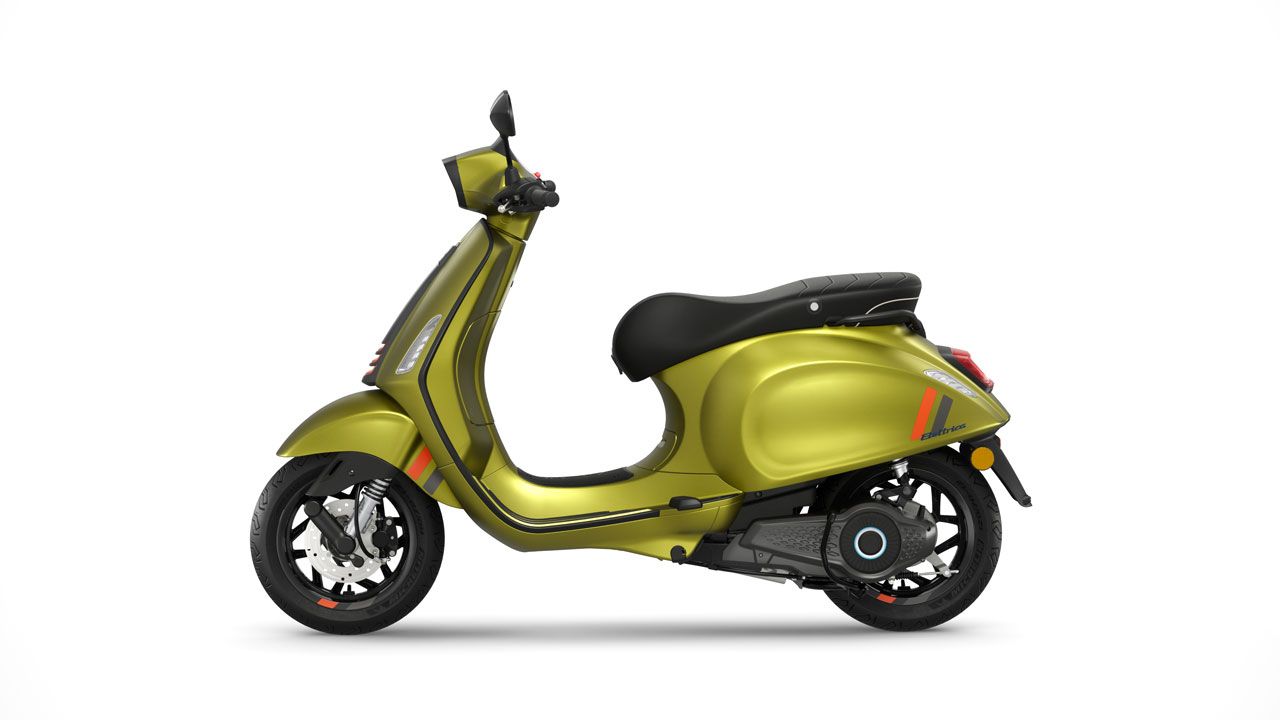 Vespa Sprint S Elettrica 2024