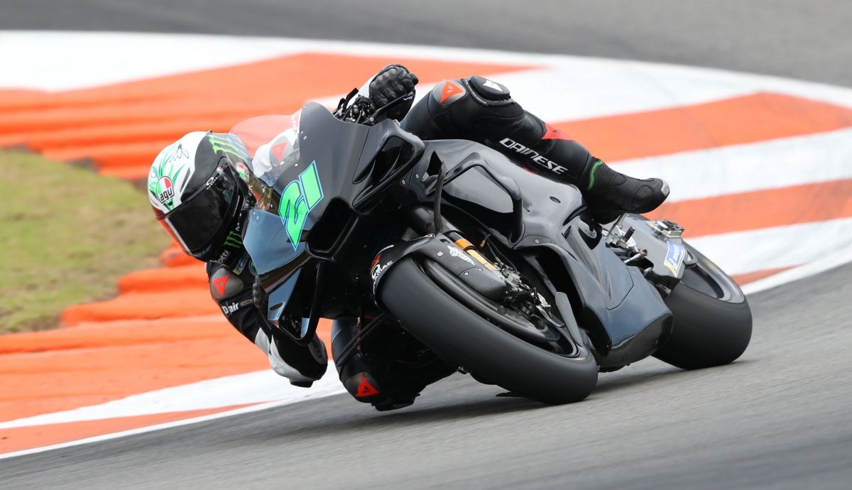 Franco Morbidelli con la Ducati, test Valencia MotoGP 2024 Franco Morbidelli con la Ducati, test Valencia MotoGP 2024