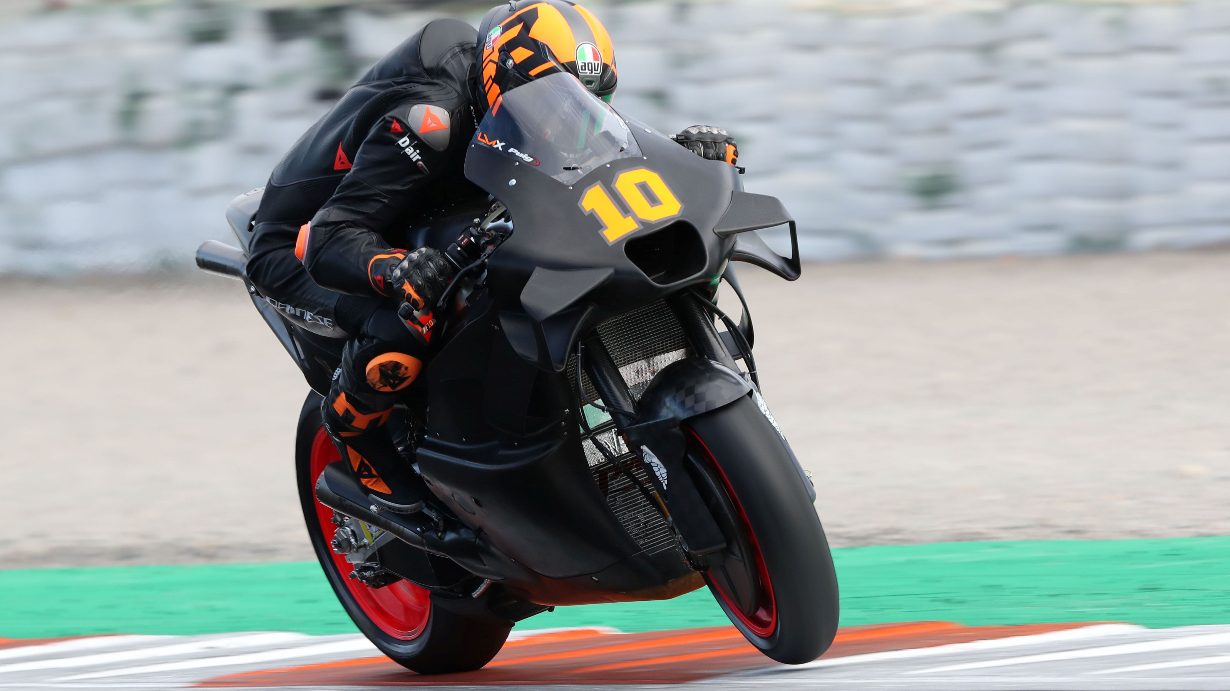 Luca Marini con la Honda 4, test Valencia MotoGP 2024