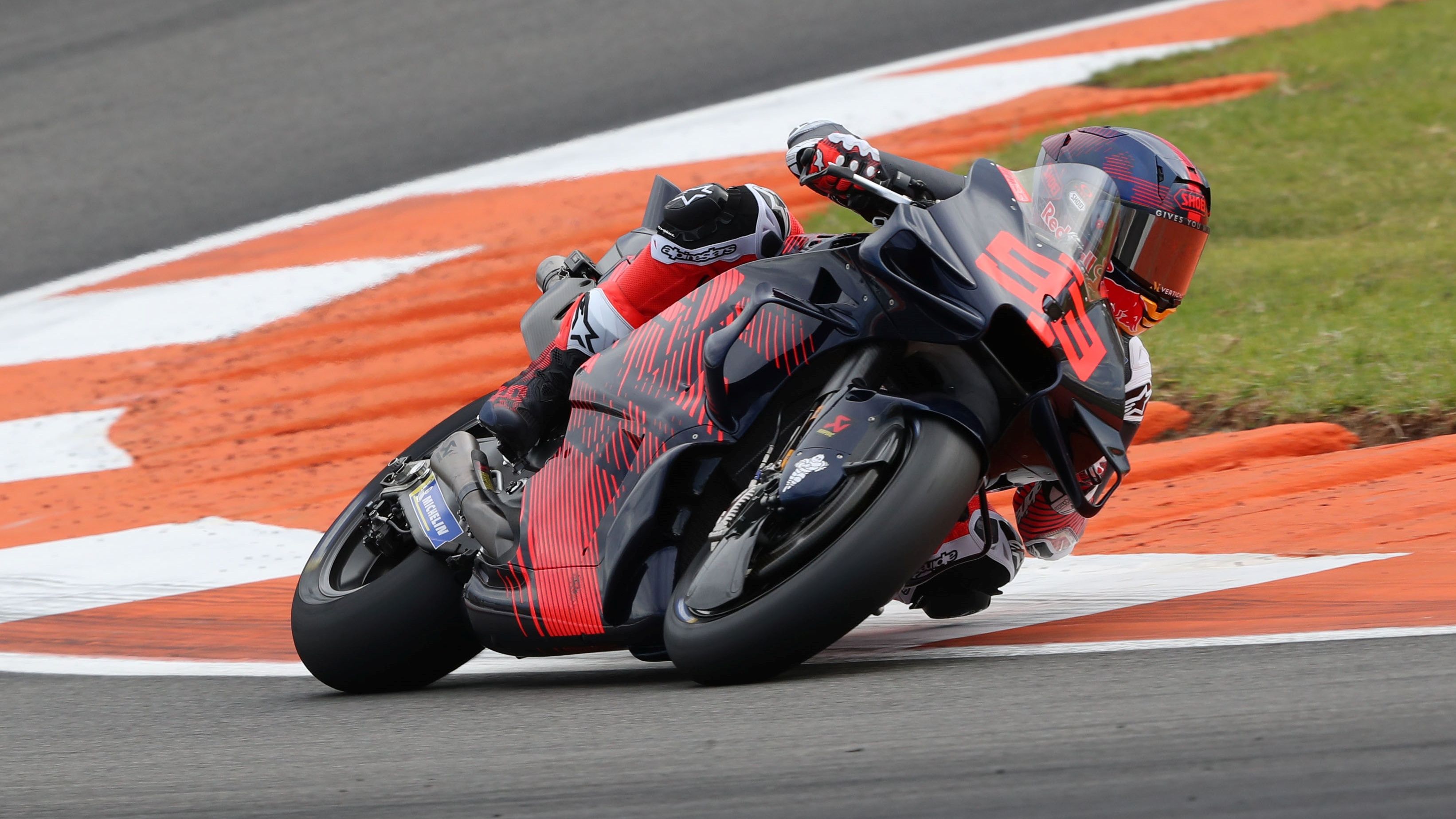 Marc Márquez con la Ducati 9, test Valencia MotoGP 2024
