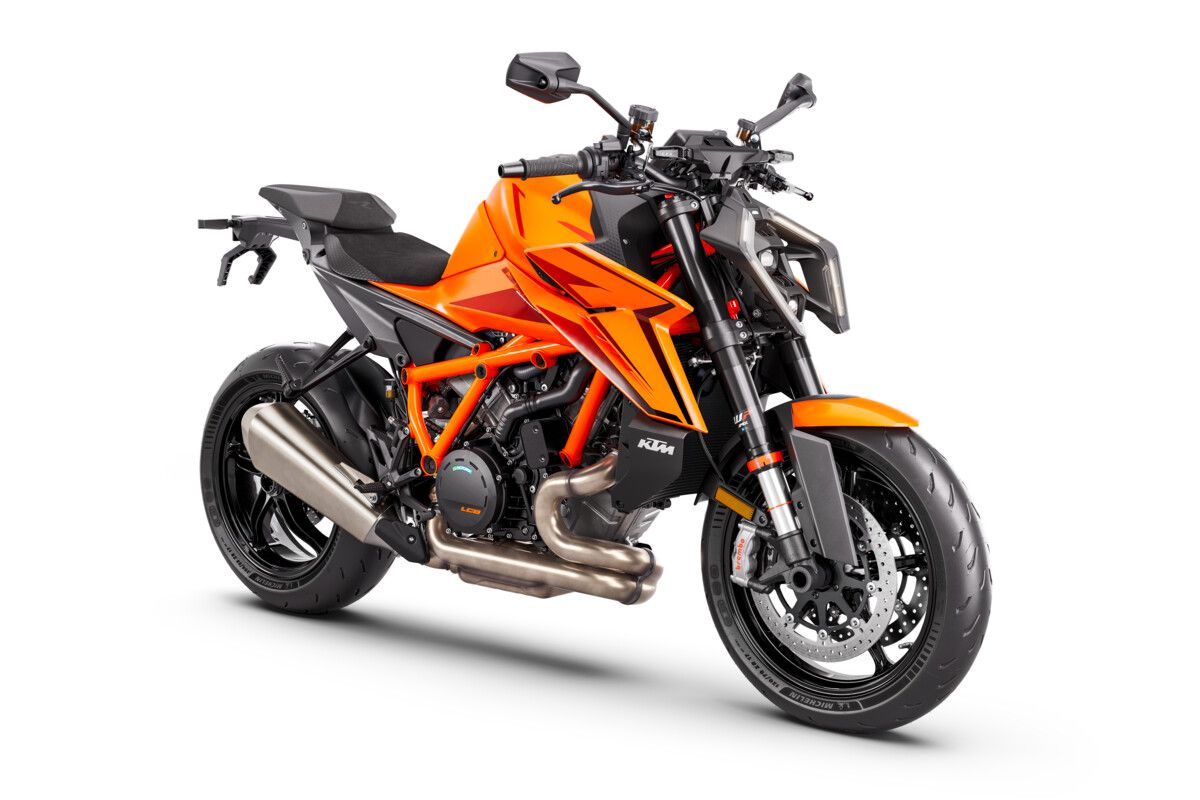 Fotos KTM 1390 Super Duke R y EVO. 