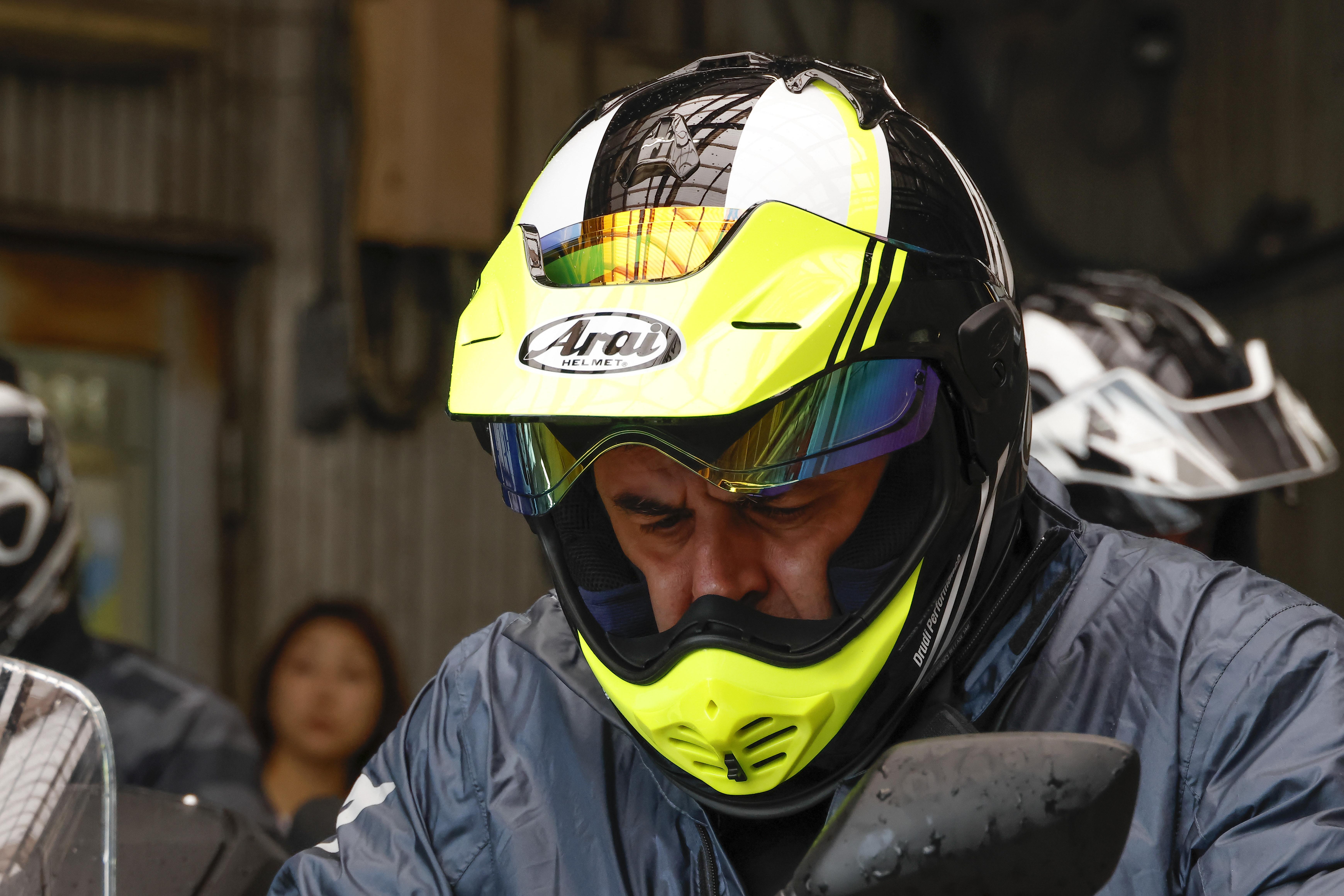 Fotos casco Arai Tour X-5