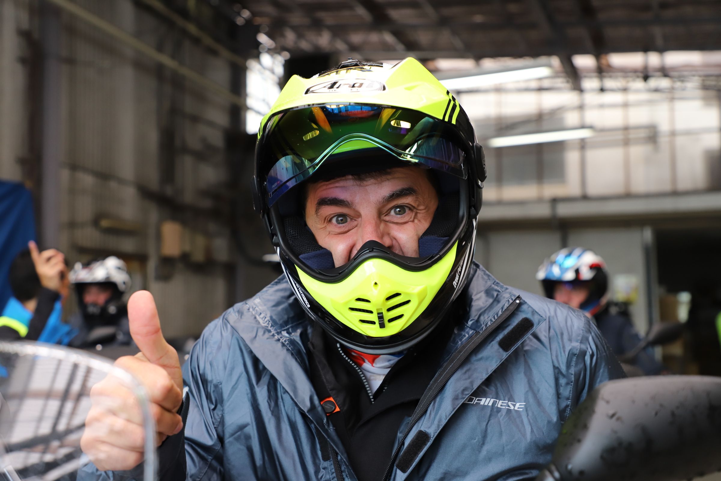 Fotos casco Arai Tour X-5