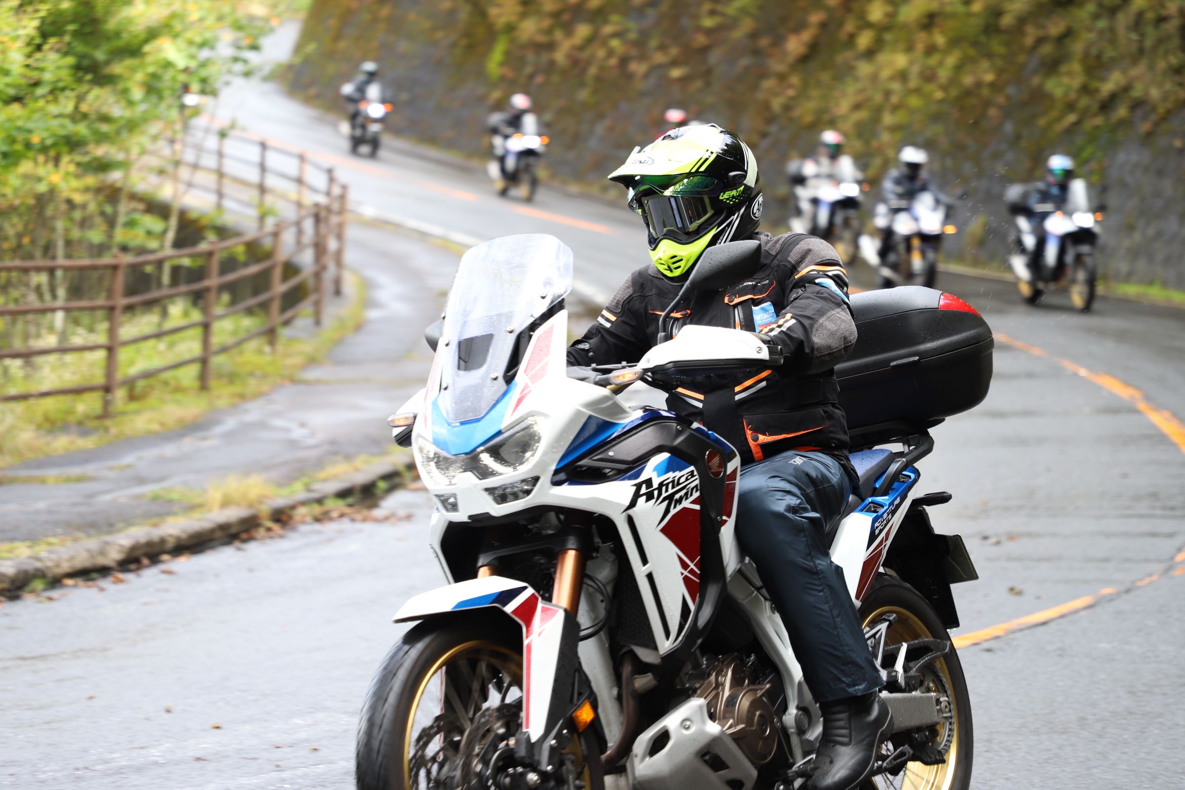 Fotos casco Arai Tour X-5