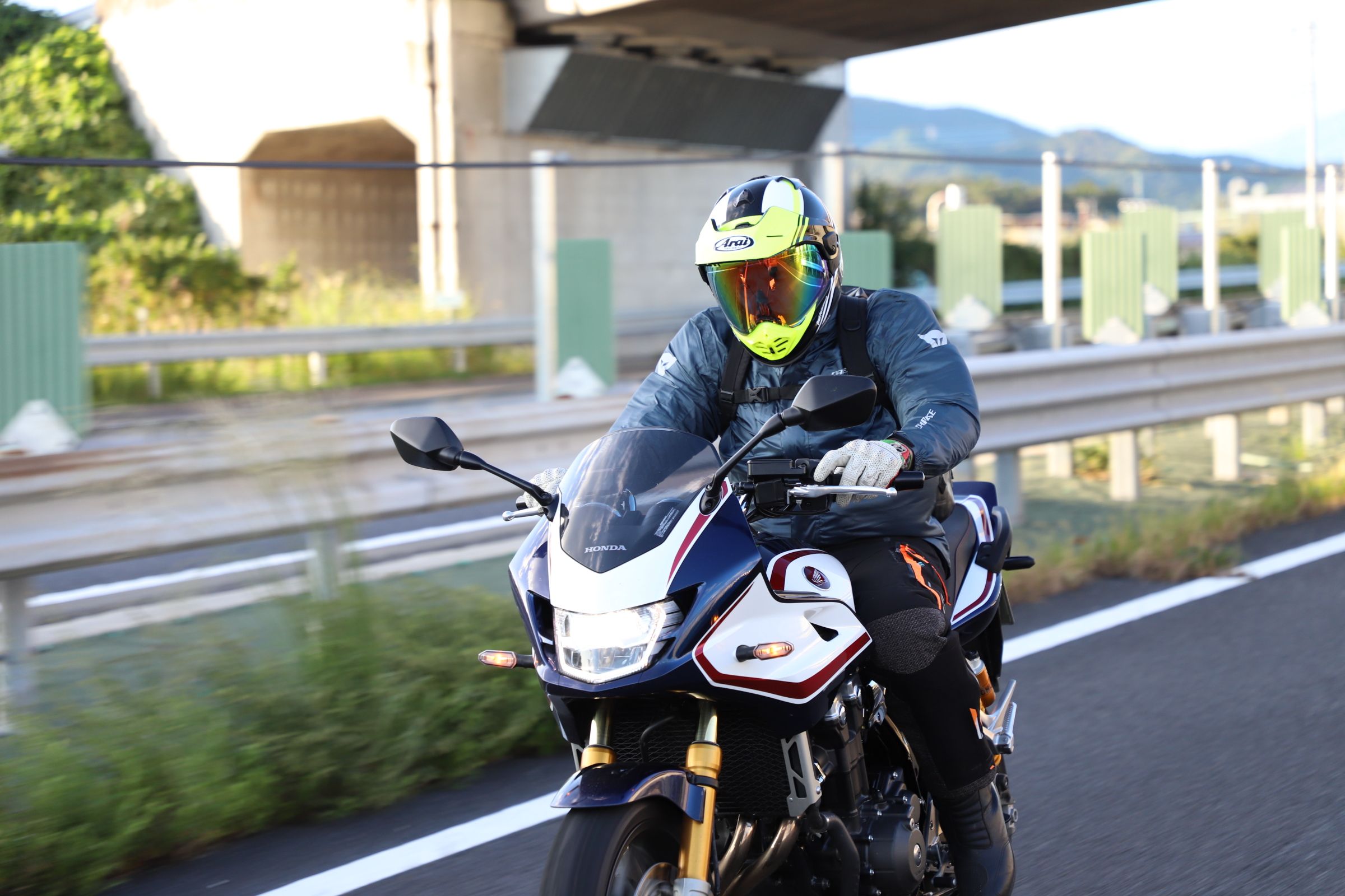 Fotos casco Arai Tour X-5