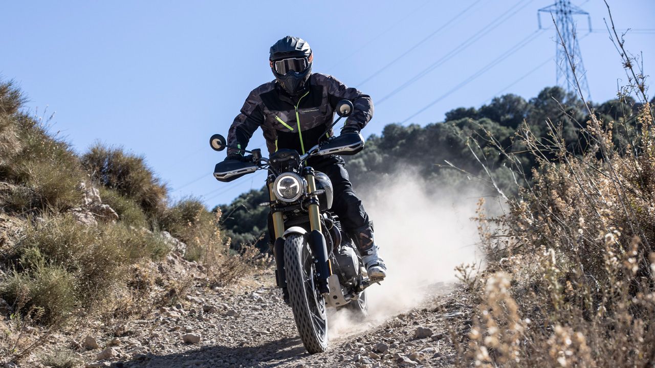 Triumph Scrambler 1200 XE 2024