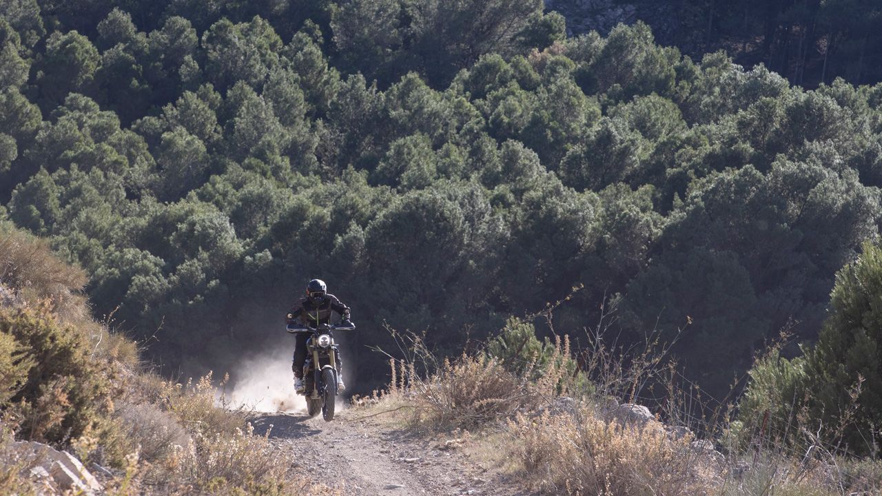 Triumph Scrambler 1200 XE 2024