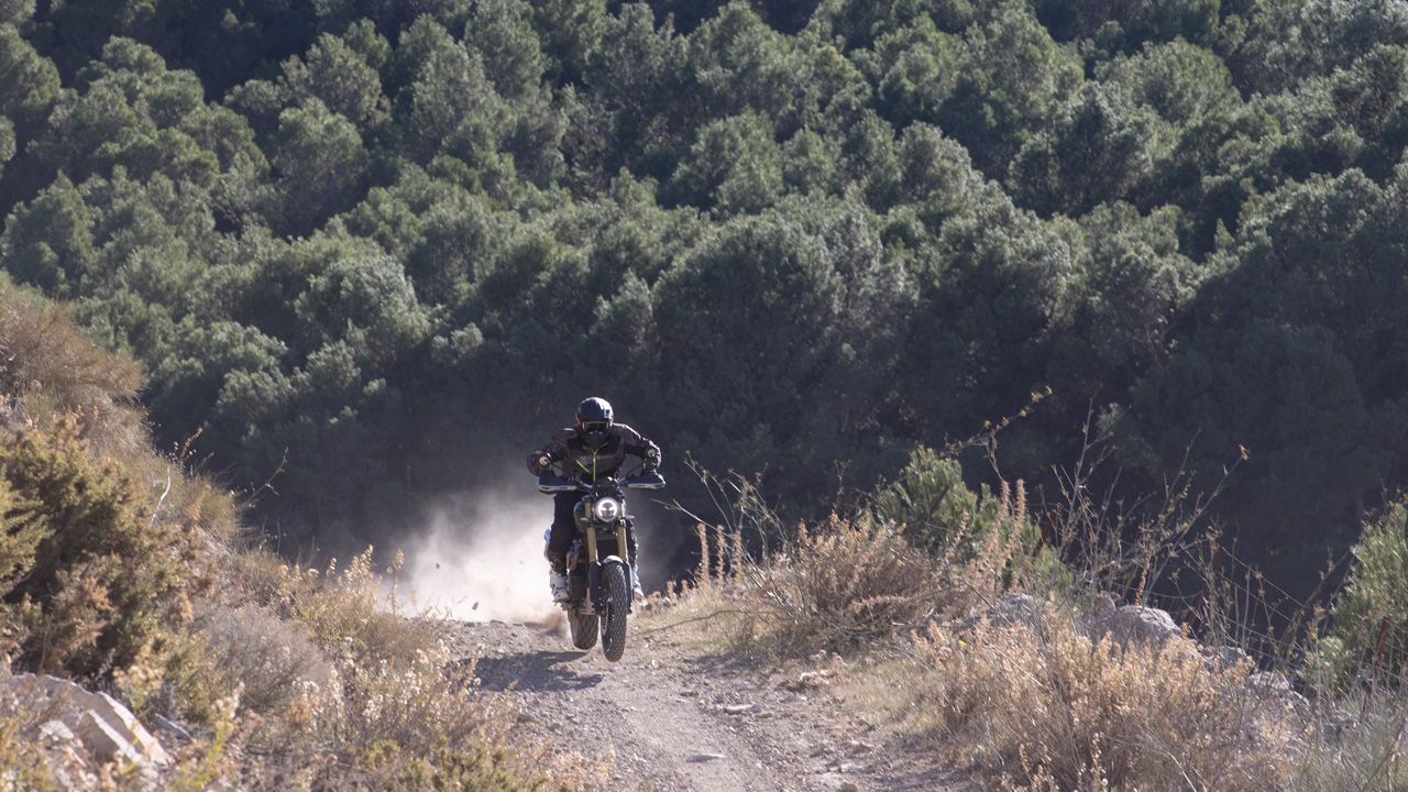 Triumph Scrambler 1200 XE 2024