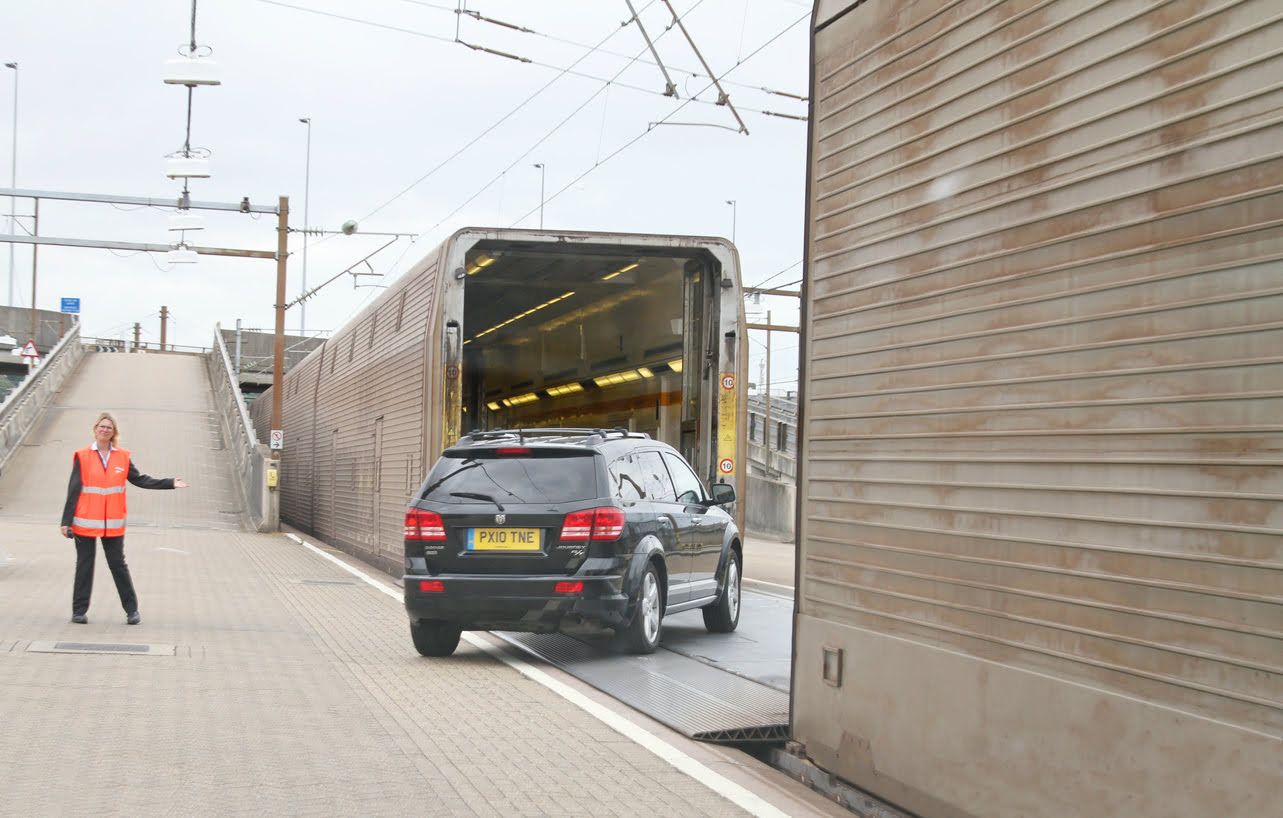 Cómo cruzar el Eurotúnel en moto