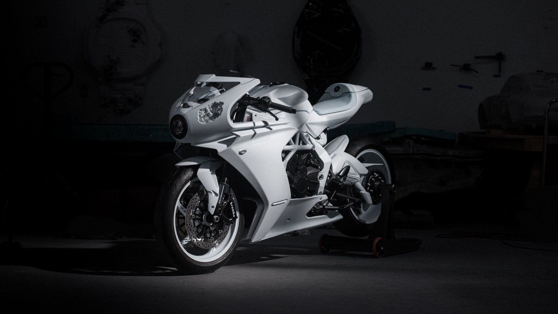 MV Agusta Superveloce Arsham fotos 08