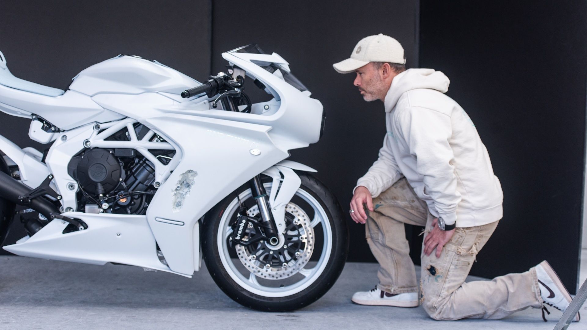 MV Agusta Superveloce Arsham fotos 10