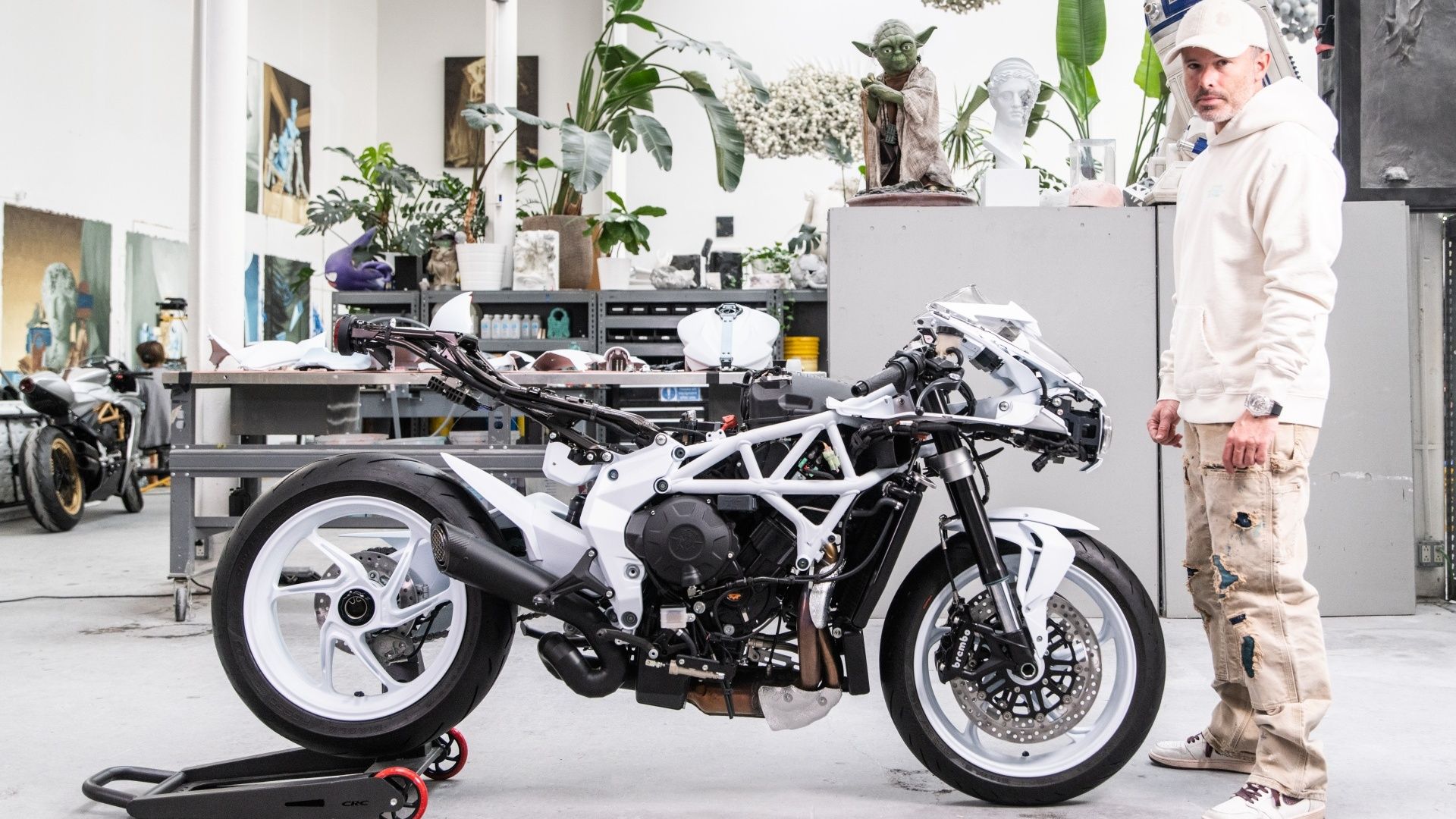 MV Agusta Superveloce Arsham fotos 13