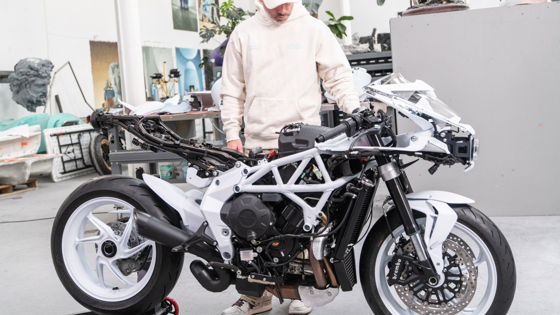 MV Agusta Superveloce Arsham fotos 16