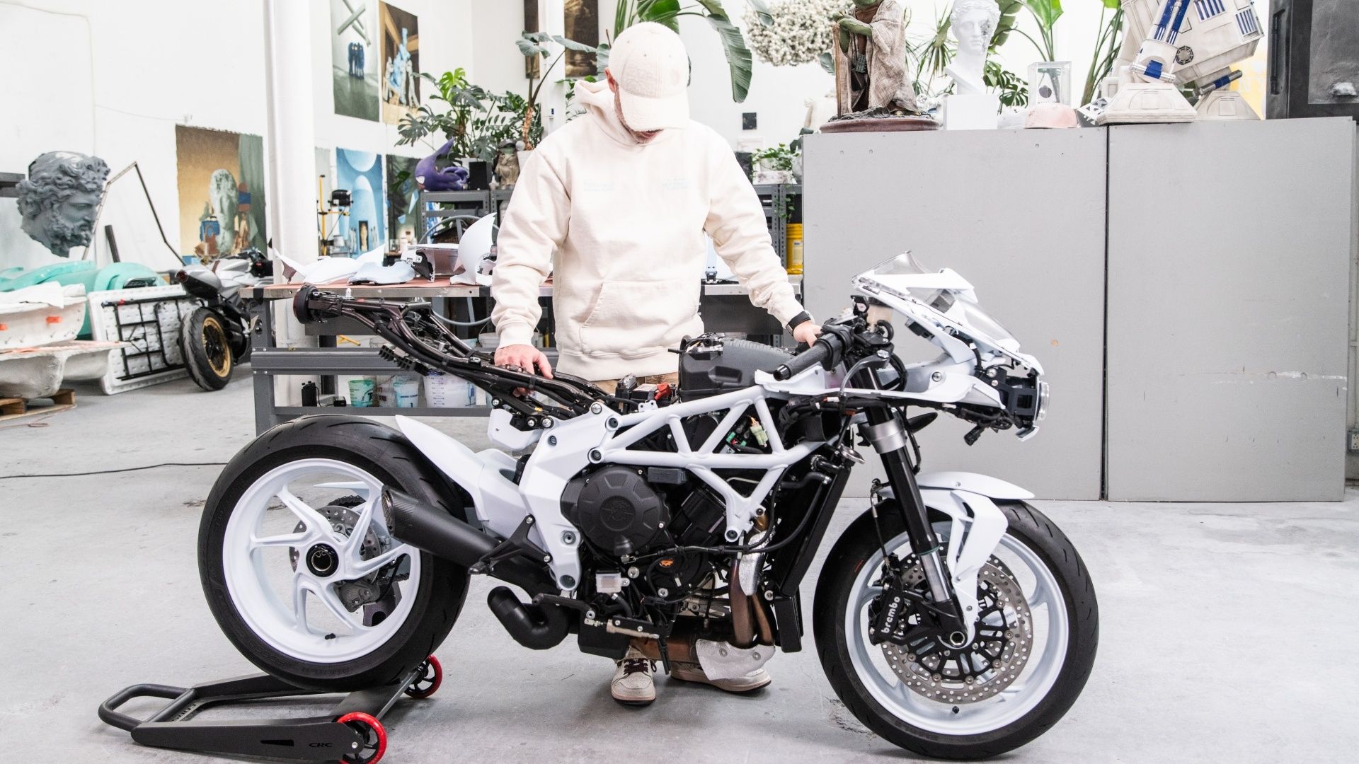 MV Agusta Superveloce Arsham fotos 30