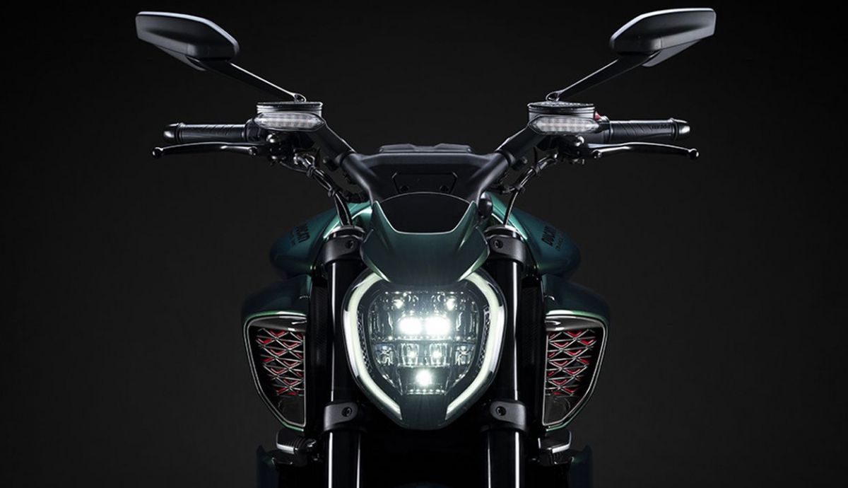 ducati diavel for bentley (4) ducati diavel for bentley (4)