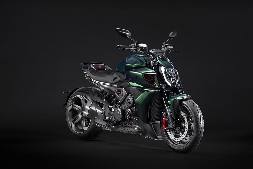 Ducati Diavel for Bentley (13)