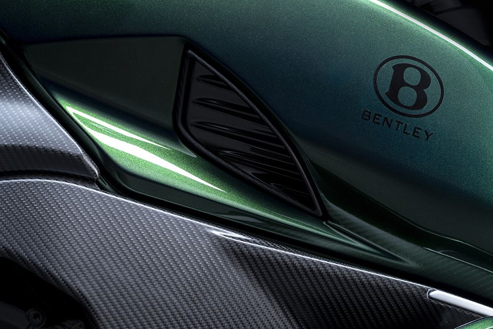 Ducati Diavel for Bentley (39)