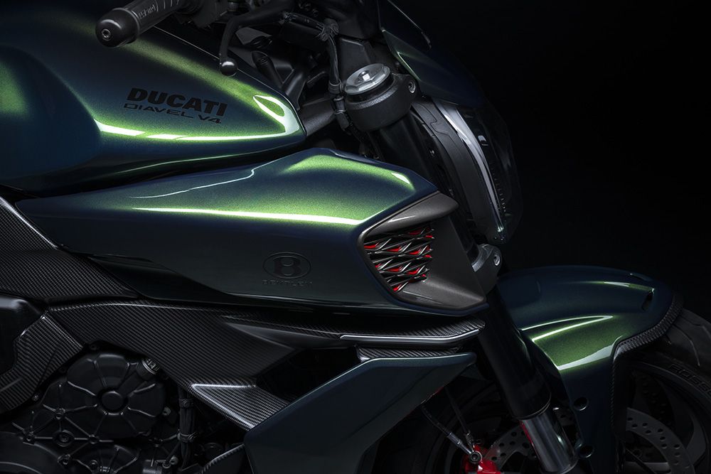 Ducati Diavel for Bentley (40)