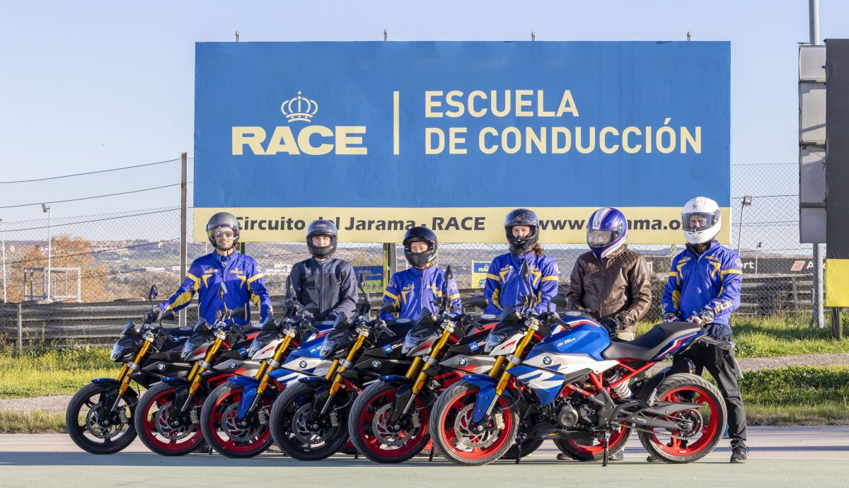 escuela race conduccion segura moto bmw (3) escuela race conduccion segura moto bmw (3)
