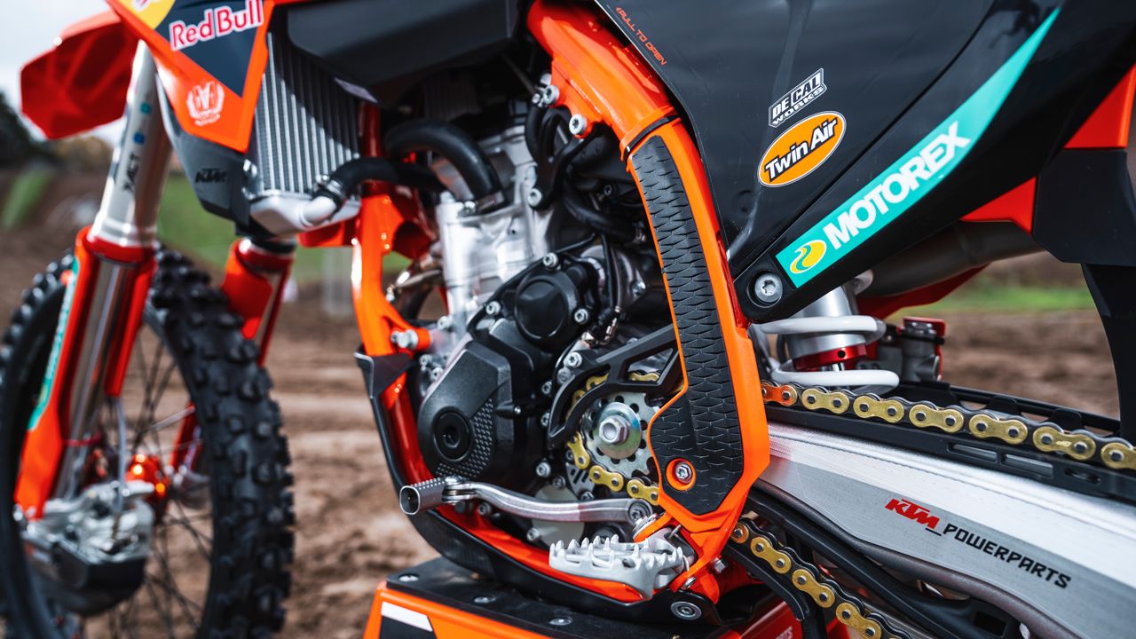 KTM 250 SXF Factory Edition 2024
