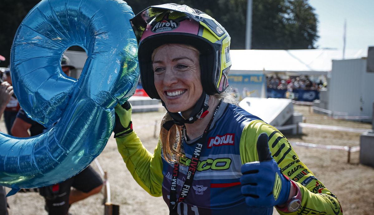 Emma Bristow festeja su noveno título mundial de trial Emma Bristow festeja su noveno título mundial de trial