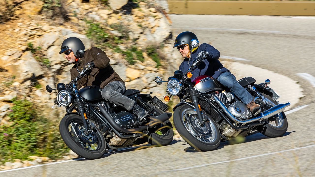 Comparativa naked vintage: Brixton Cromwell 1200 vs Triumph Bonneville T120