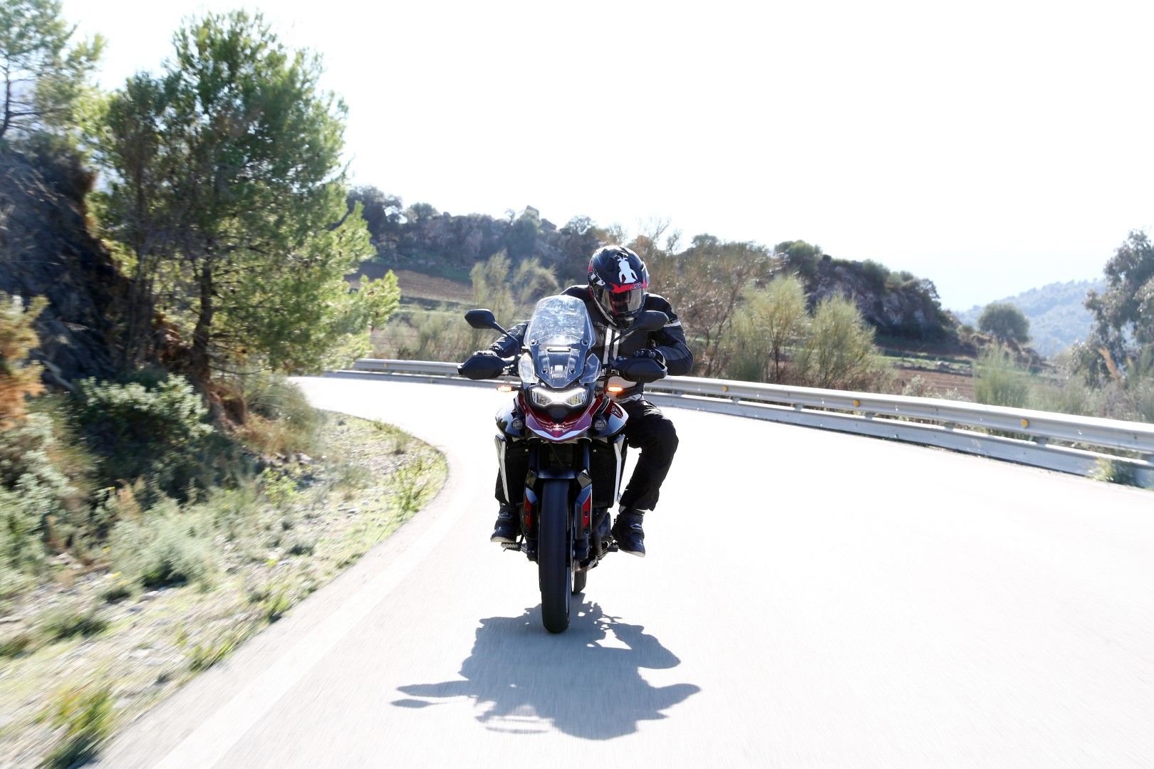 Fotos Triumph Tiger 900 GT Pro 2024