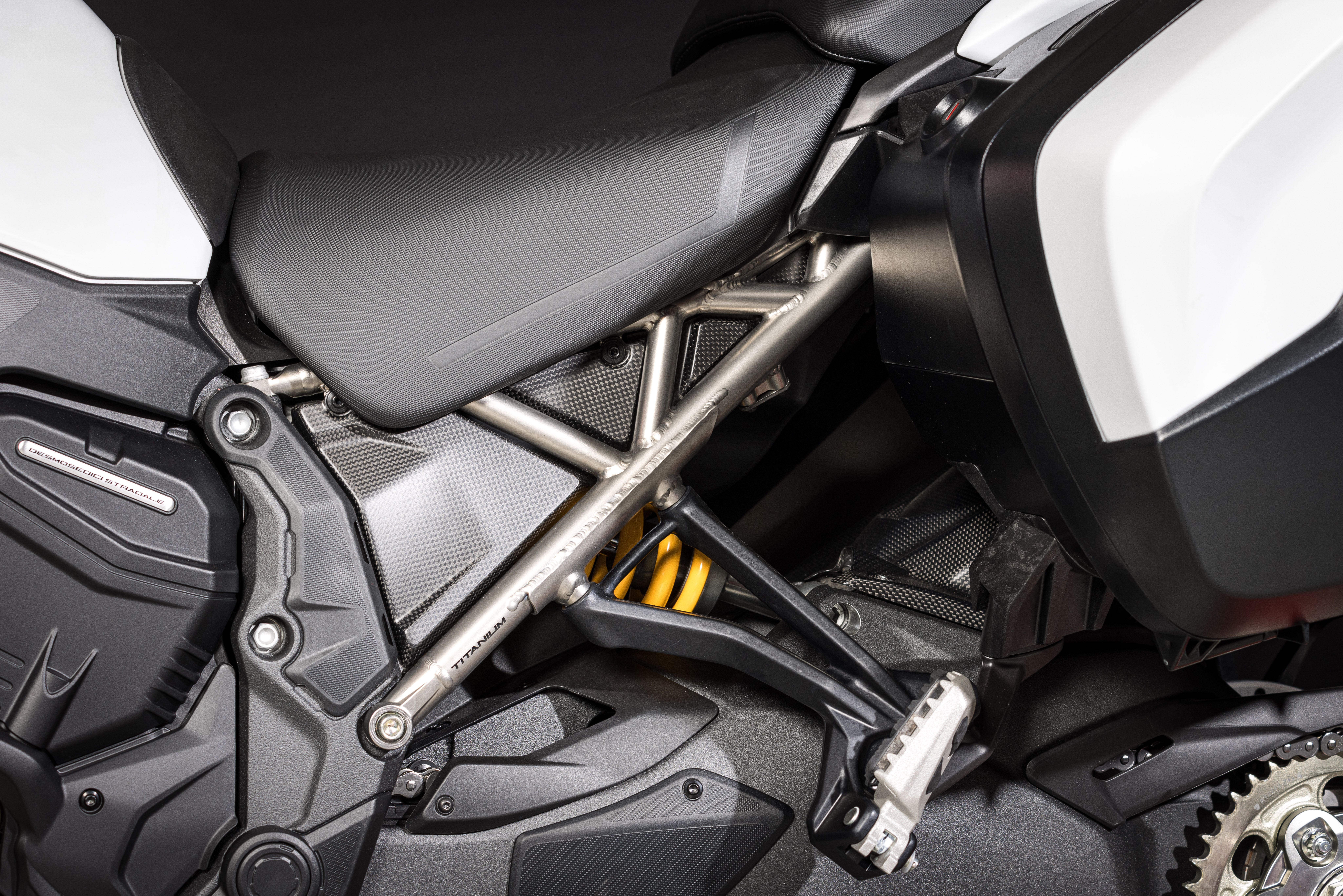 Ducati Multistrada V4 RS 2024 Detalles (14)
