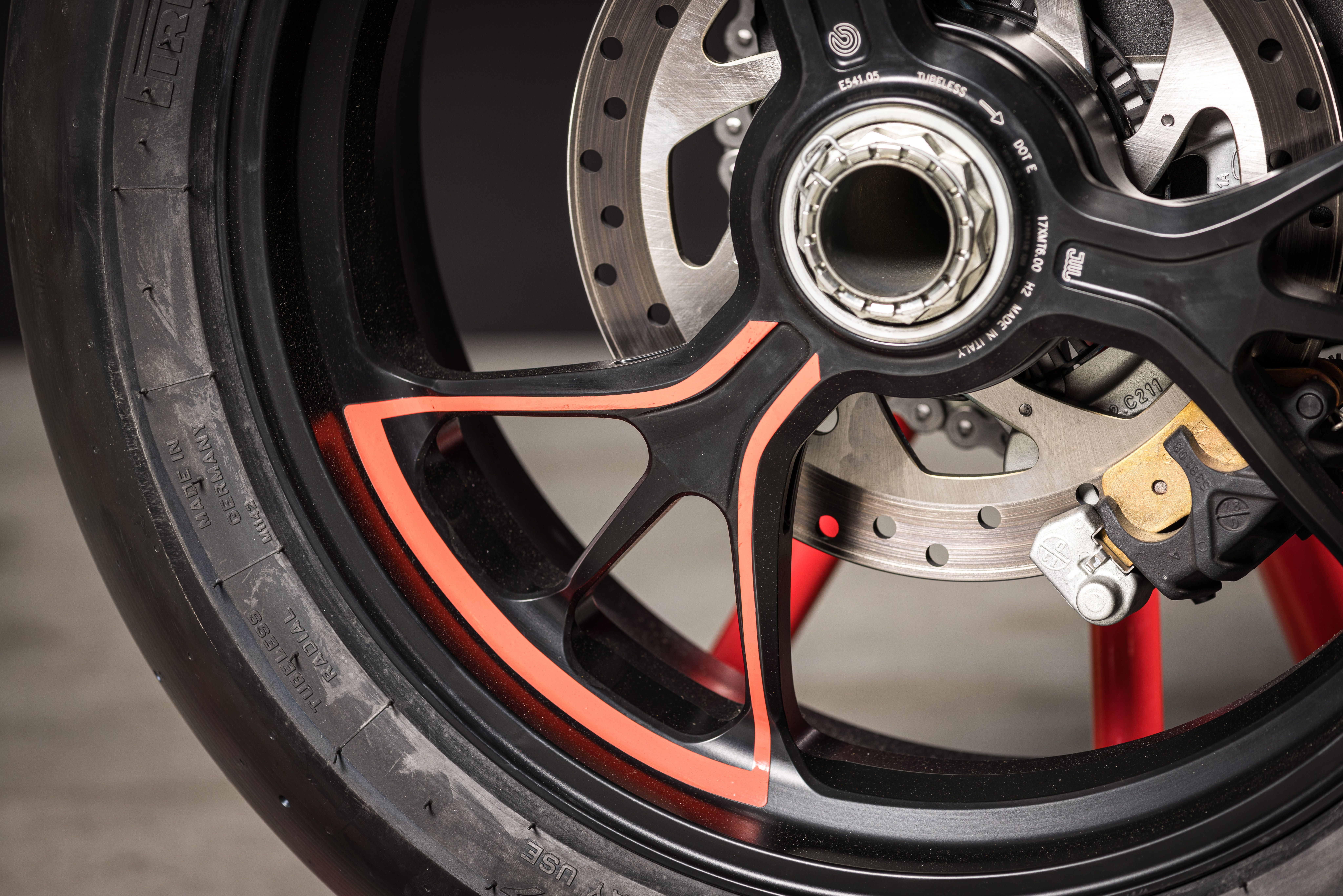 Ducati Multistrada V4 RS 2024 Detalles (20)