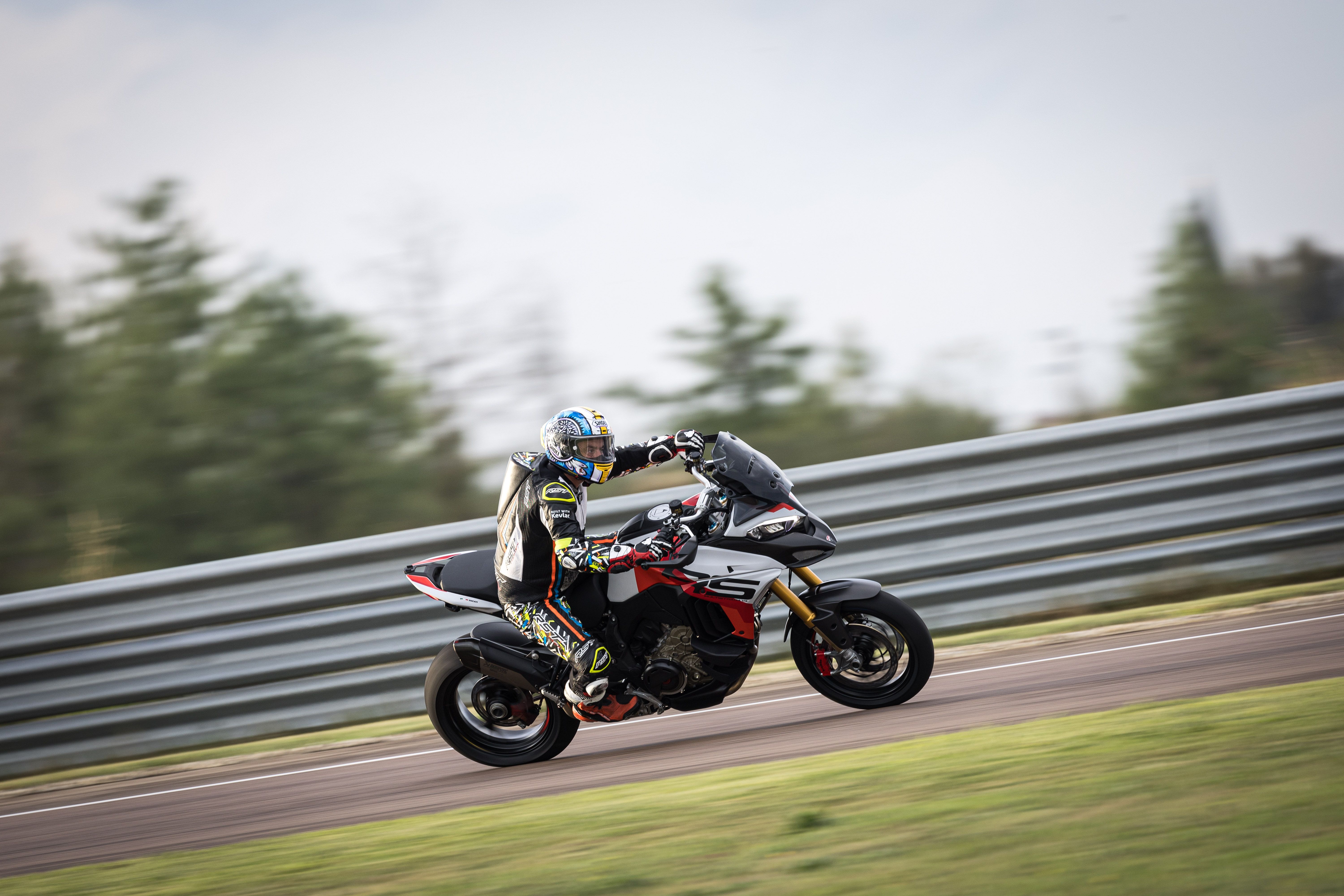 Ducati Multistrada V4 RS 2024 Accion (4)