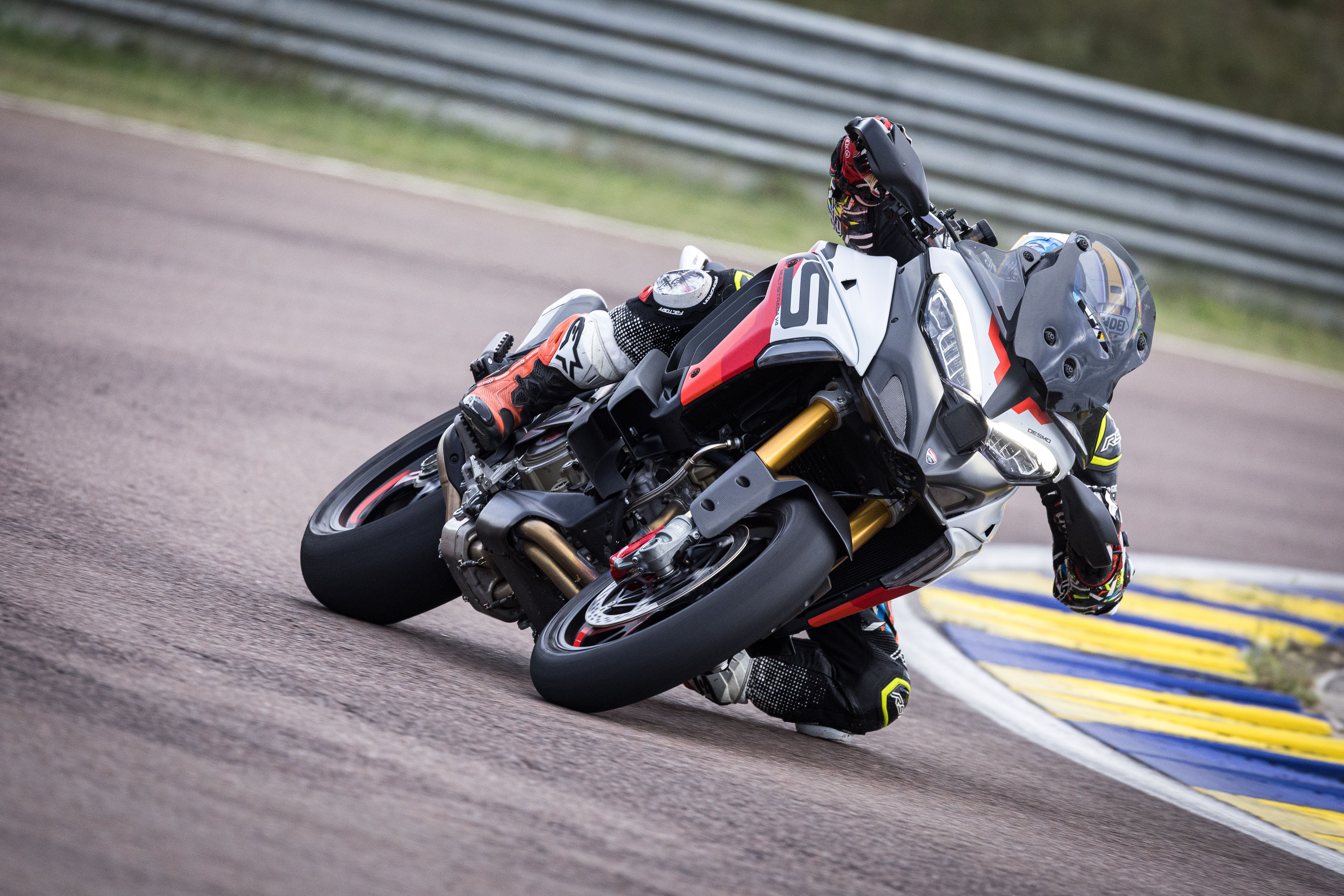 Ducati Multistrada V4 RS 2024 Accion (57)
