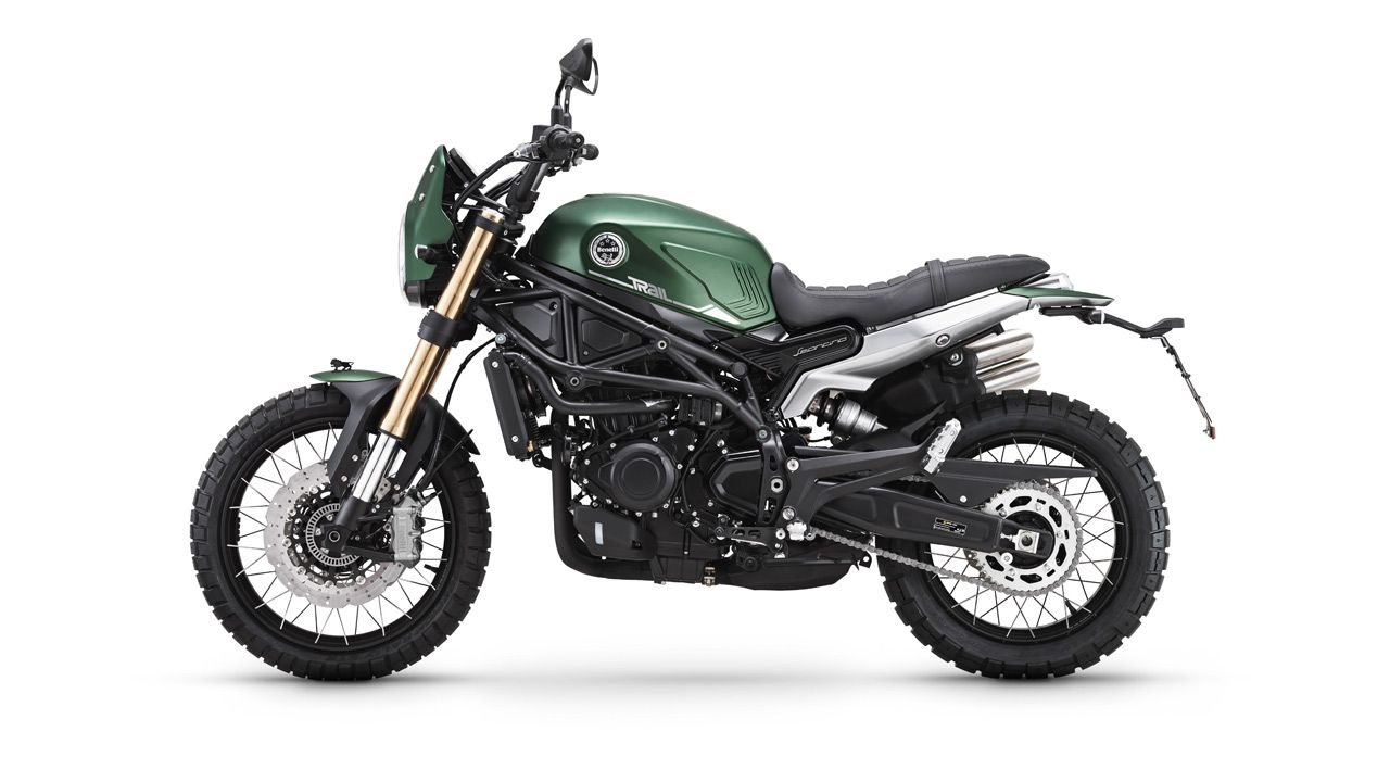 Benelli Leoncino 800 Trail