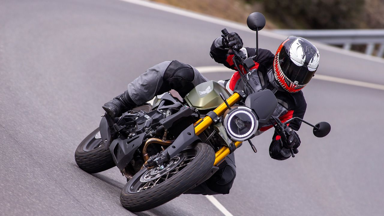 Moto Morini Seiemezzo SCR