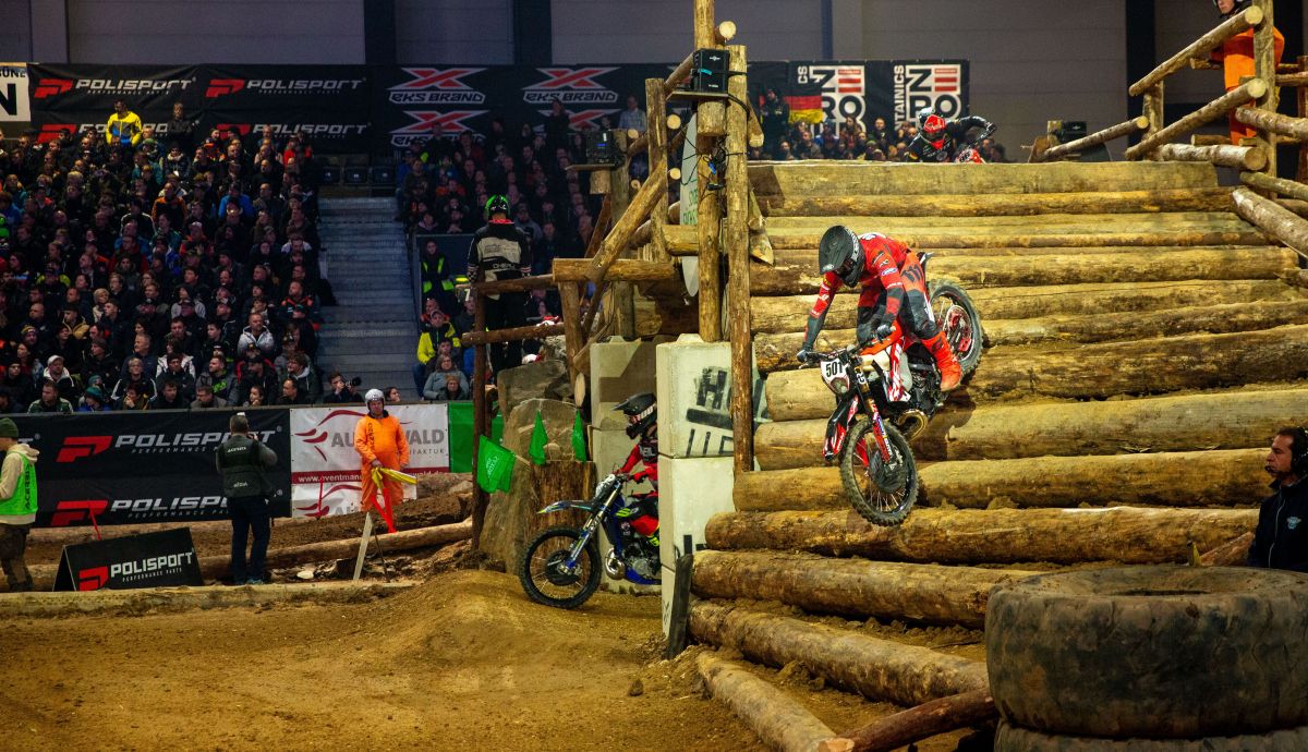 RIEJU SUPERENDURO OLSZOWY7A6804 RIEJU SUPERENDURO OLSZOWY7A6804