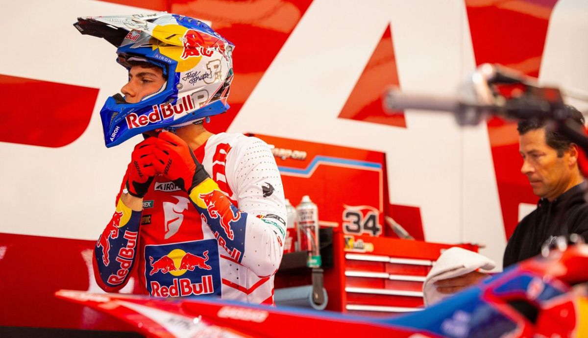 Supercross 2024 Anaheim I (3) Supercross 2024 Anaheim I (3)