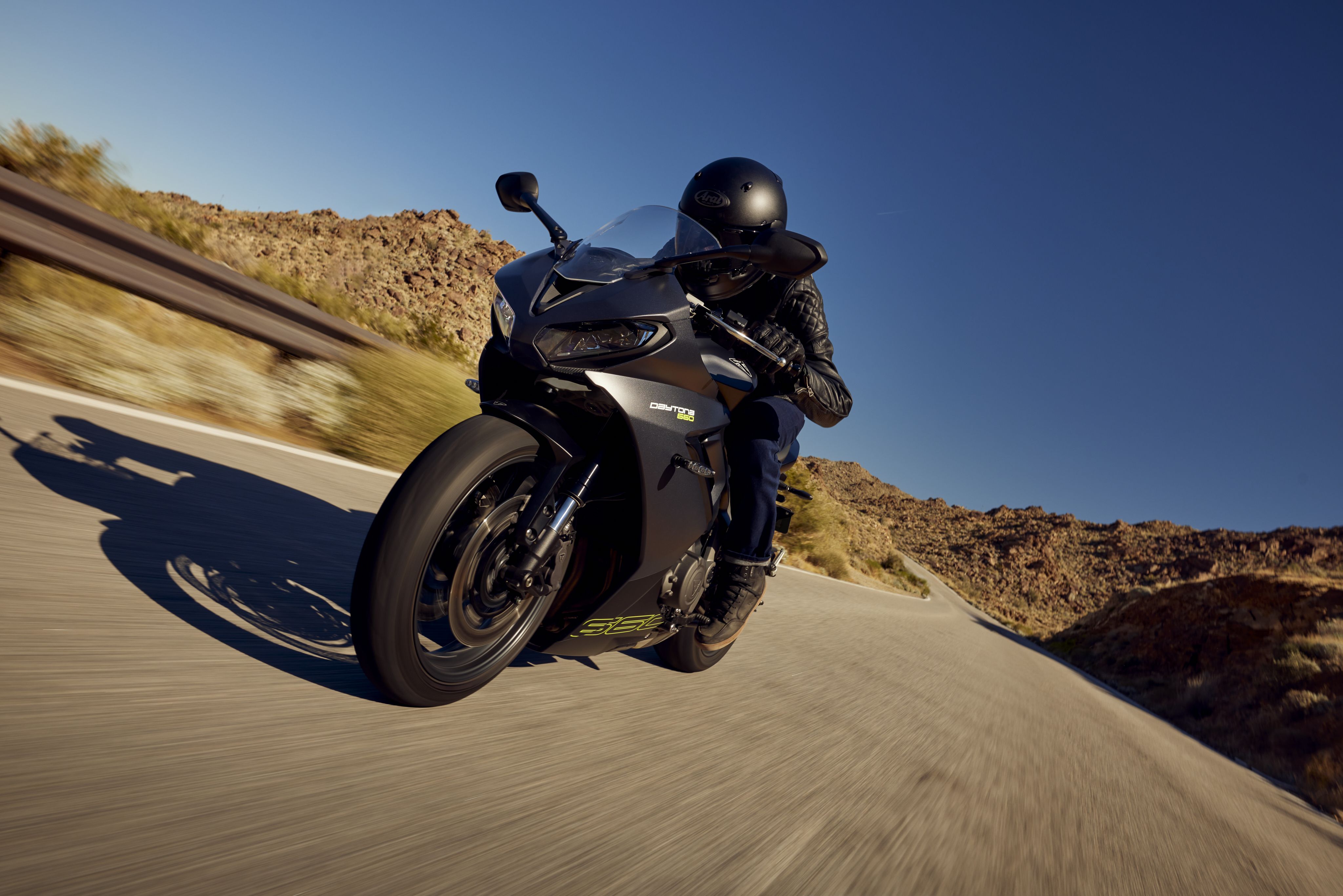 Triumph Daytona 660 2024 Accion (11)
