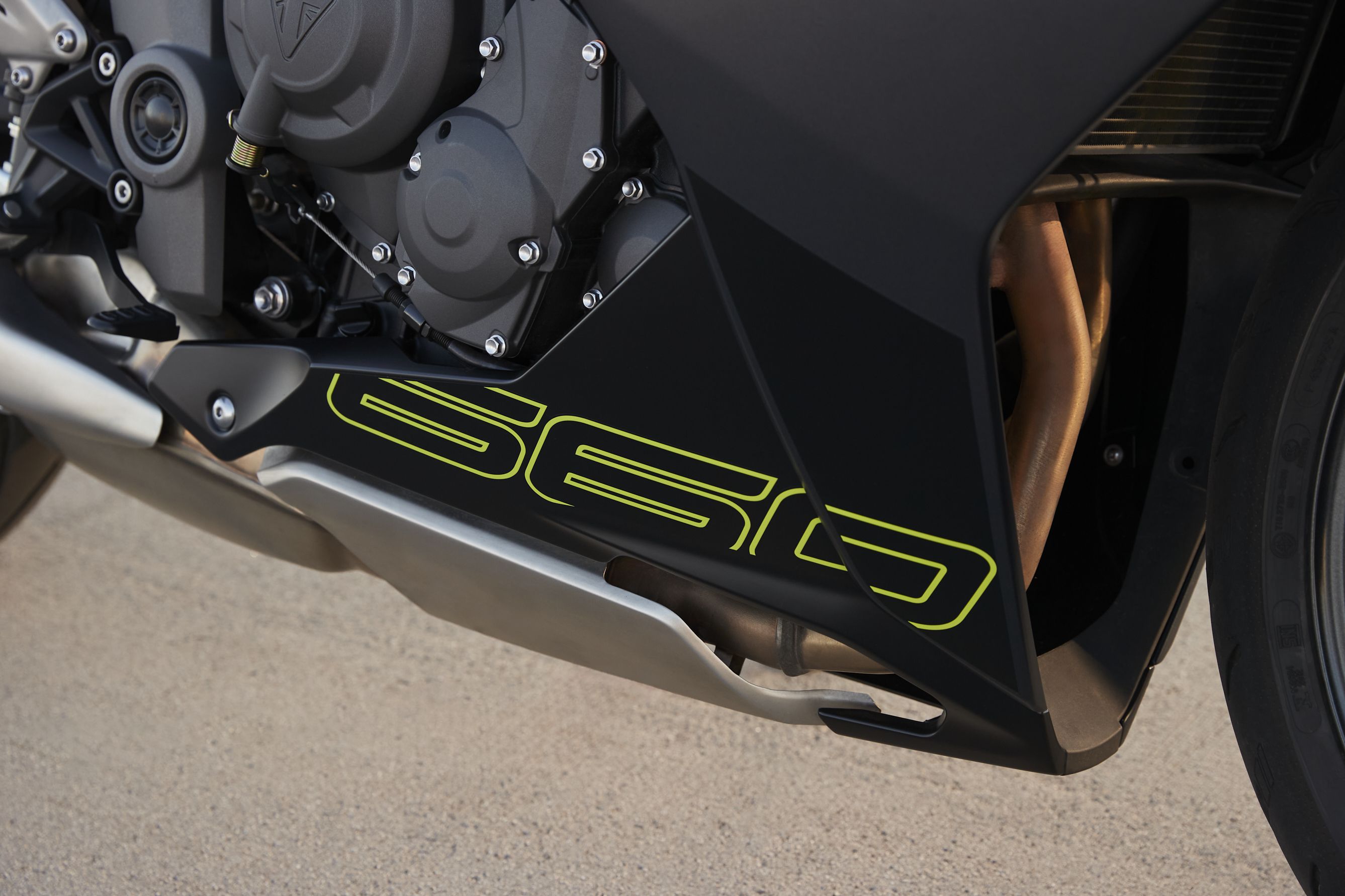 Triumph Daytona 660 2024 Detalles (6)