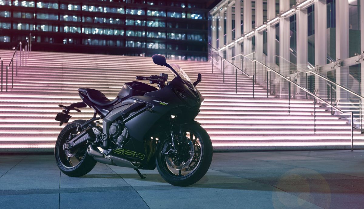 Triumph Daytona 660 2024 EStatica (3)