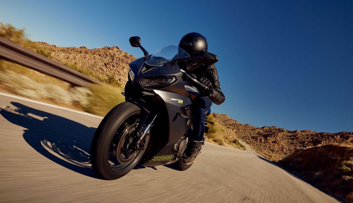 Triumph Daytona 660 2024 Accion (11)