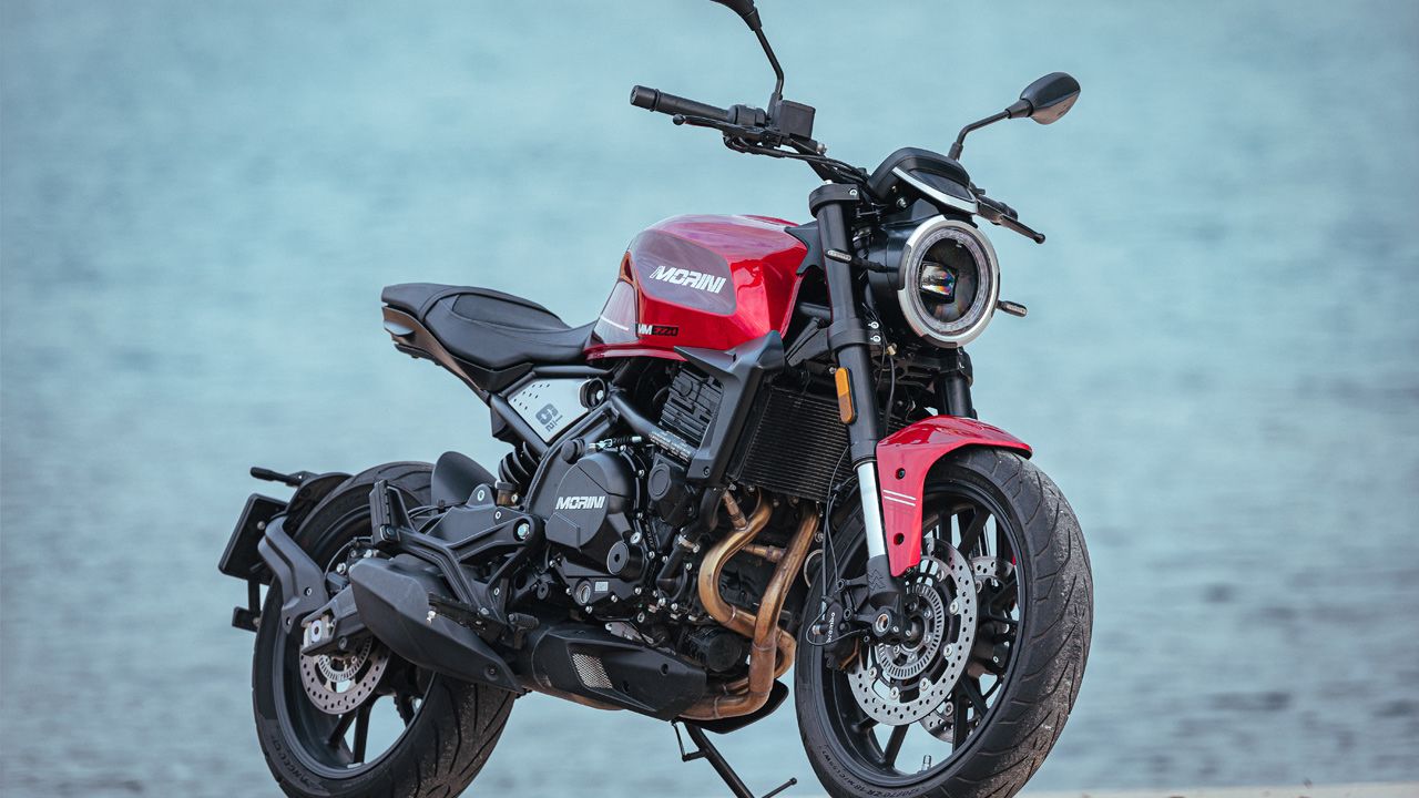 Moto Morini Seiemmezzo STR