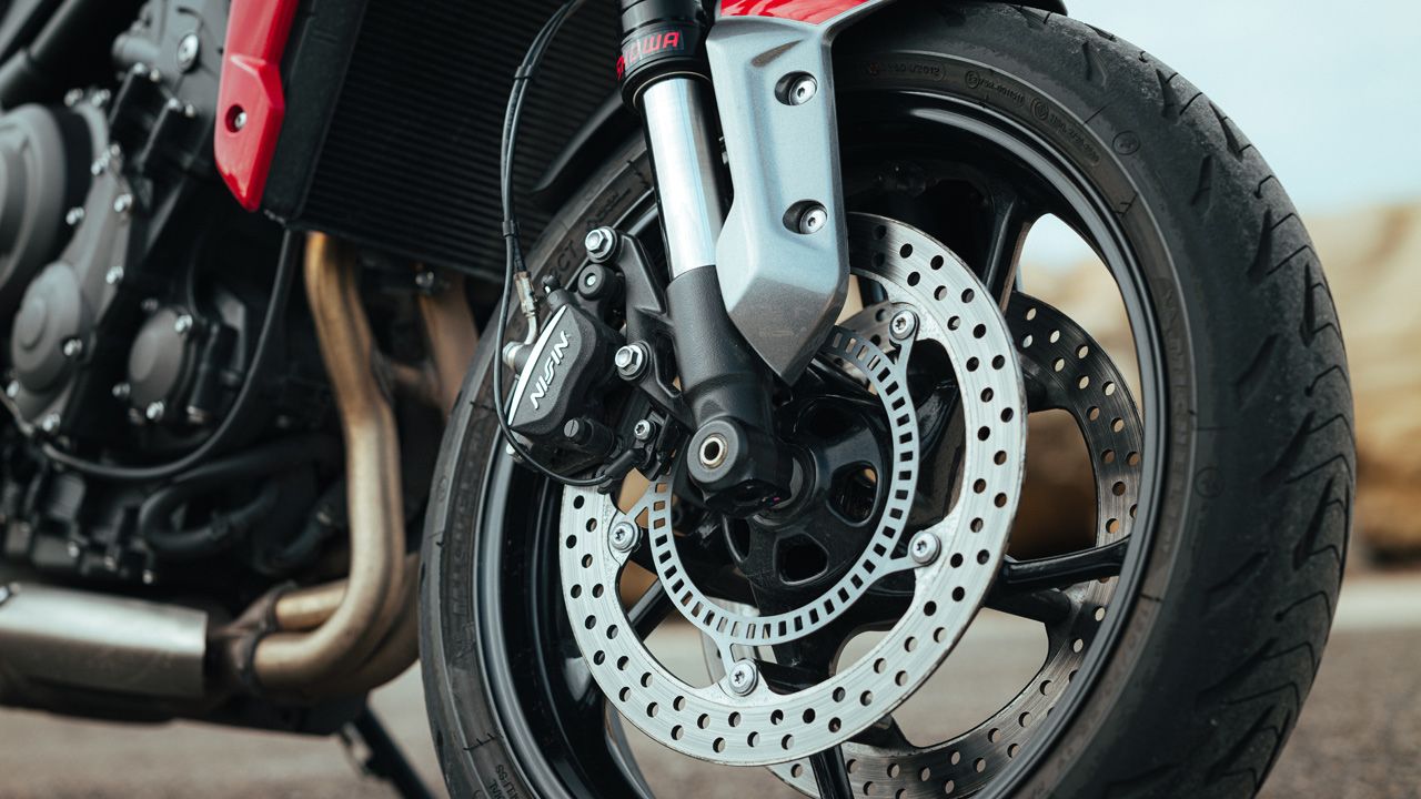 Triumph Trident 660