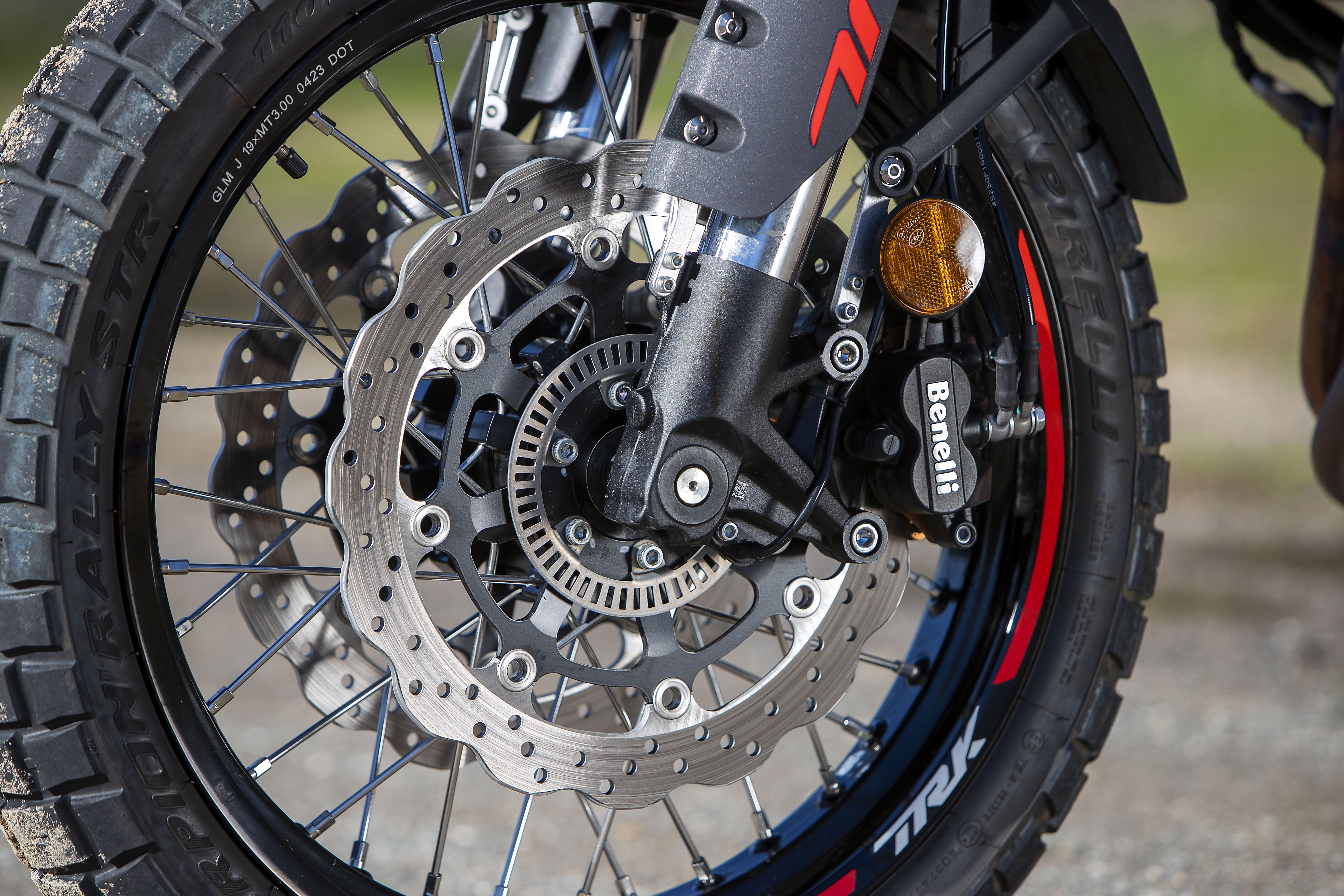 Benelli TRK 702 X 2023 Detalles (1)