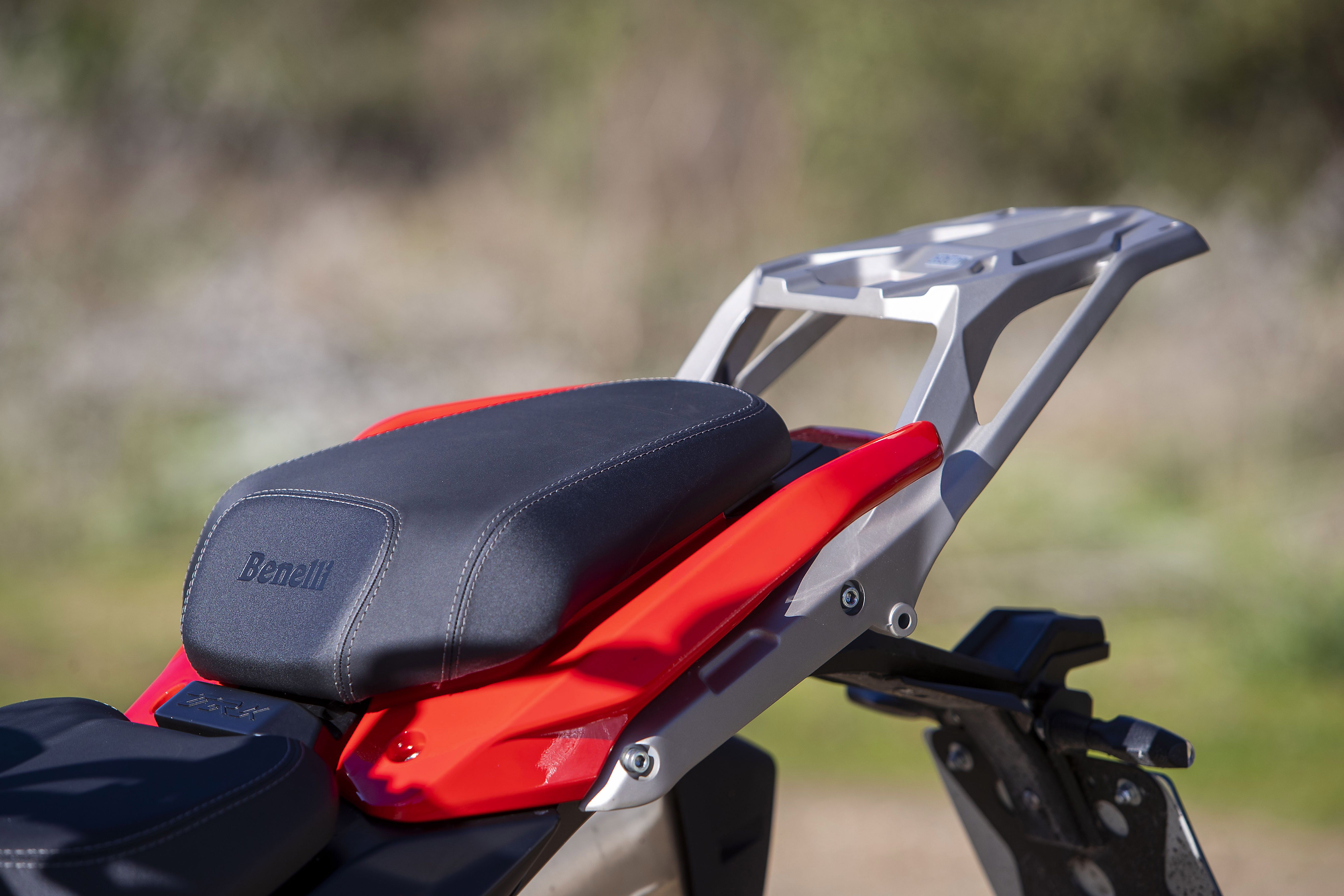 Benelli TRK 702 X 2023 Detalles (6)